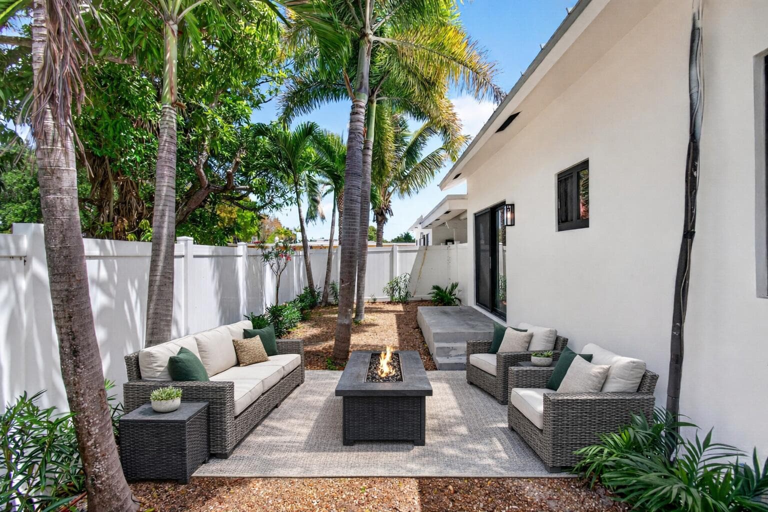 517 NW 1st Street, Delray Beach, FL 33444 — photo 26 of 38