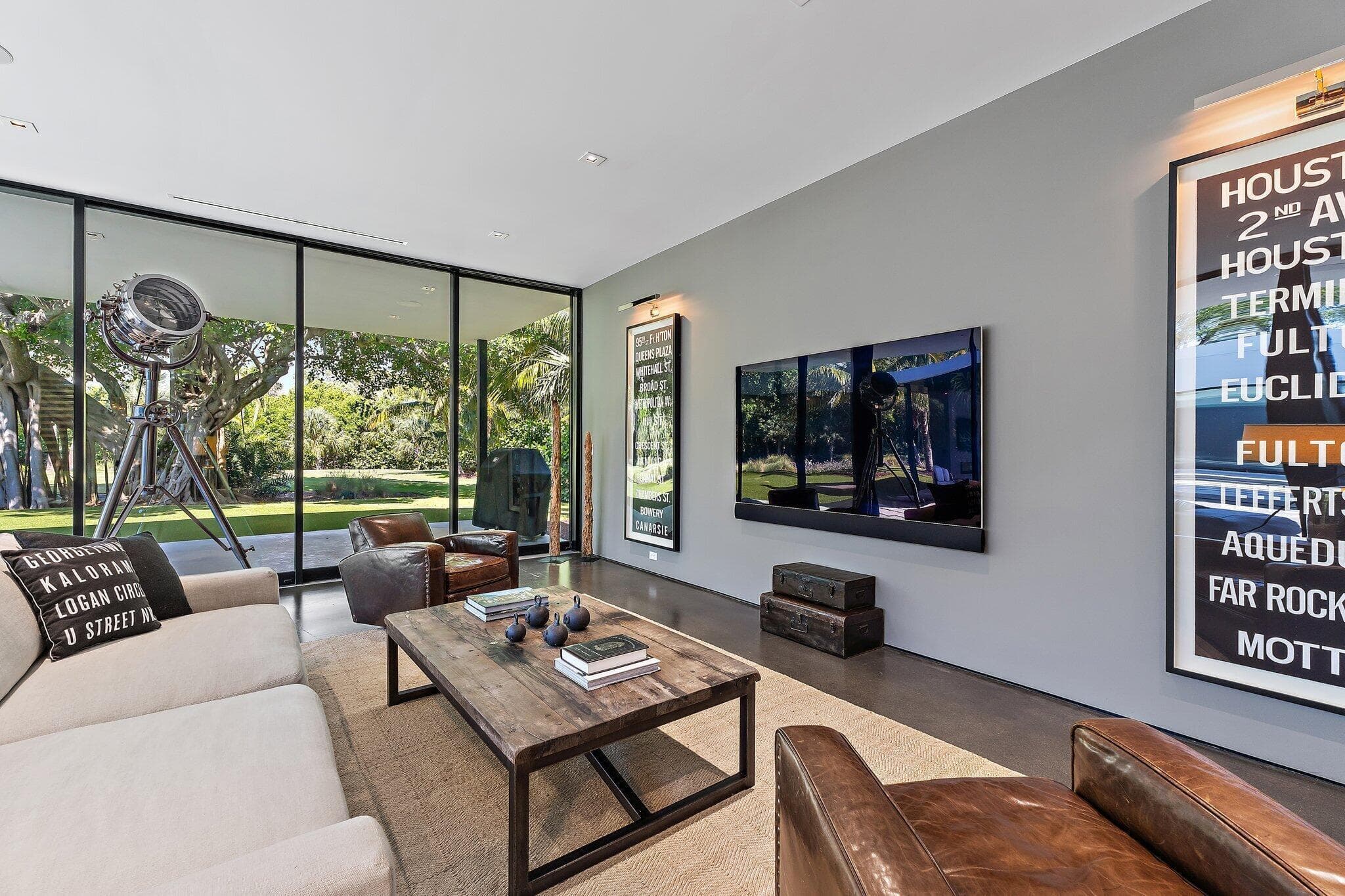 12 N Beach Road, Jupiter Island, FL 33455 — photo 18 of 62