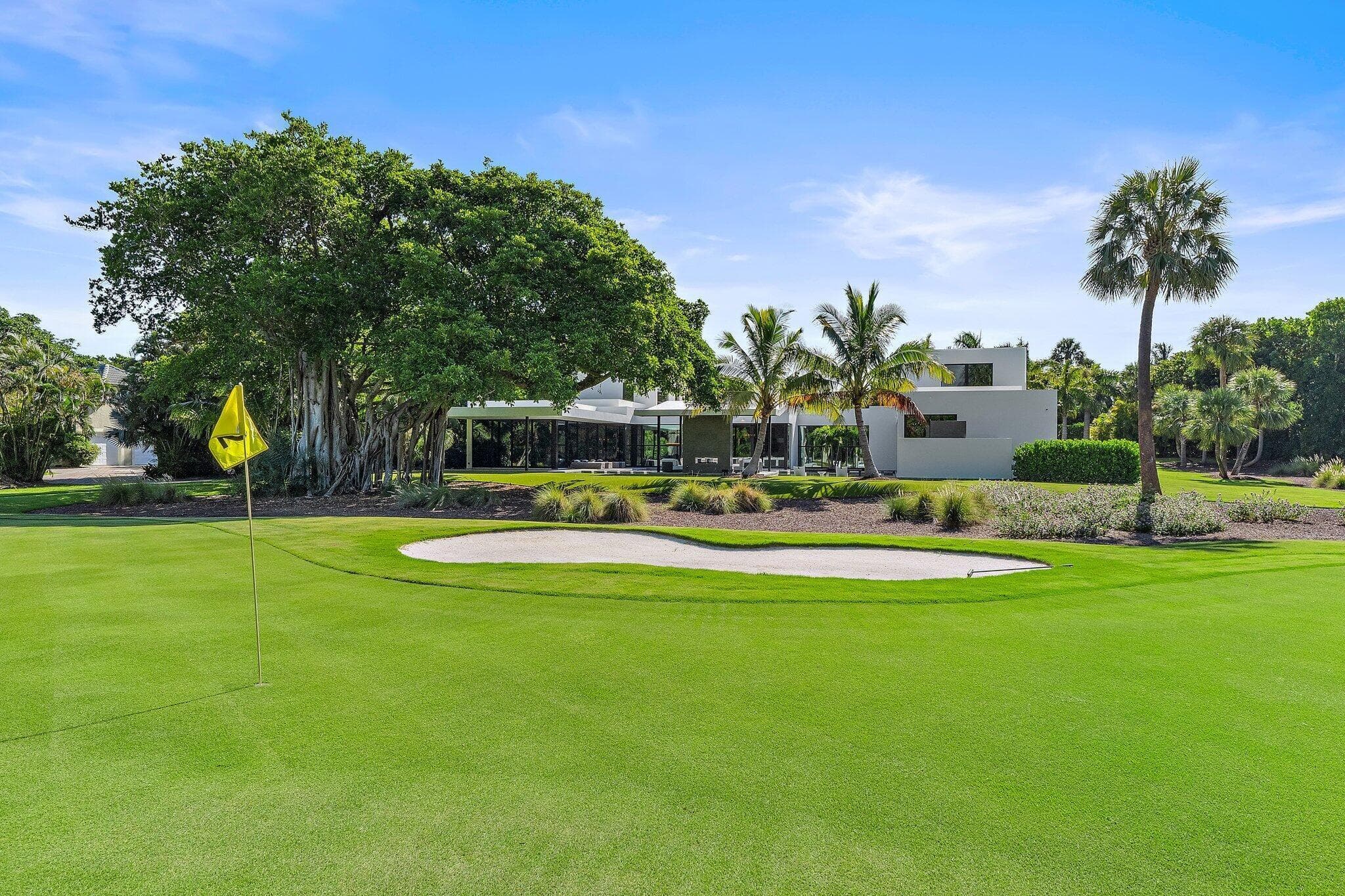 12 N Beach Road, Jupiter Island, FL 33455 — photo 52 of 62