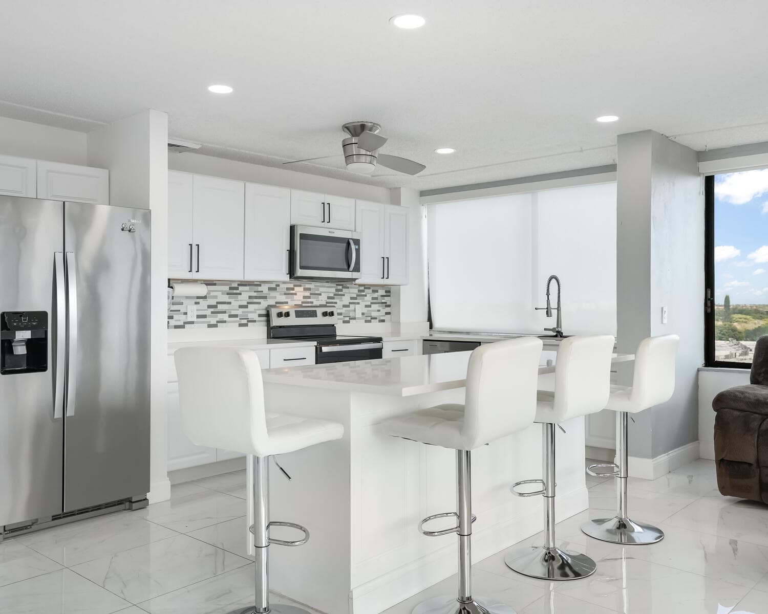 1500 Presidential Way 806, West Palm Beach, FL 33401 — photo 1 of 27