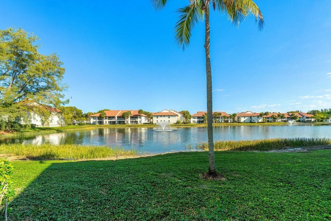 159 Cypress Point Drive, Palm Beach Gardens, FL 33418 — photo 2 of 24