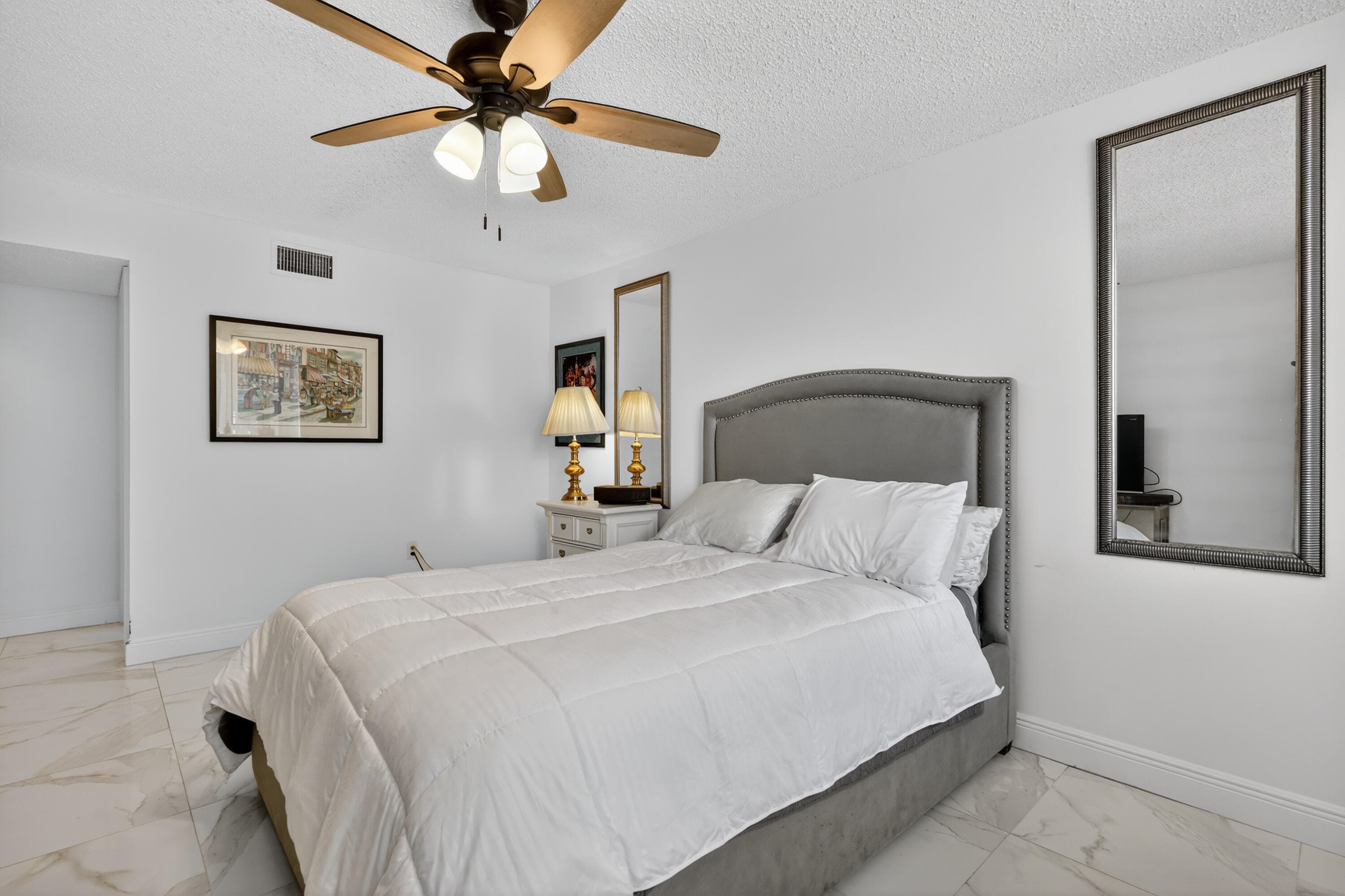 110 Half Moon Circle D2, Hypoluxo, FL 33462 — photo 18 of 44