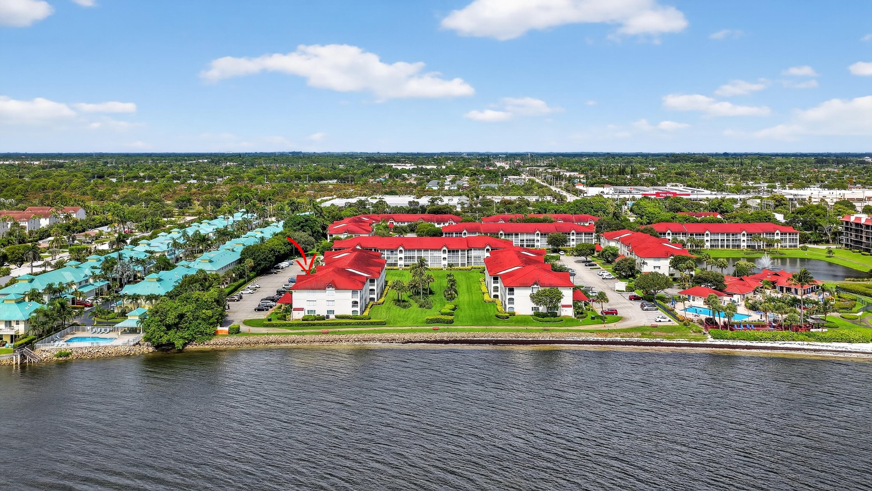 110 Half Moon Circle D2, Hypoluxo, FL 33462 — photo 31 of 44