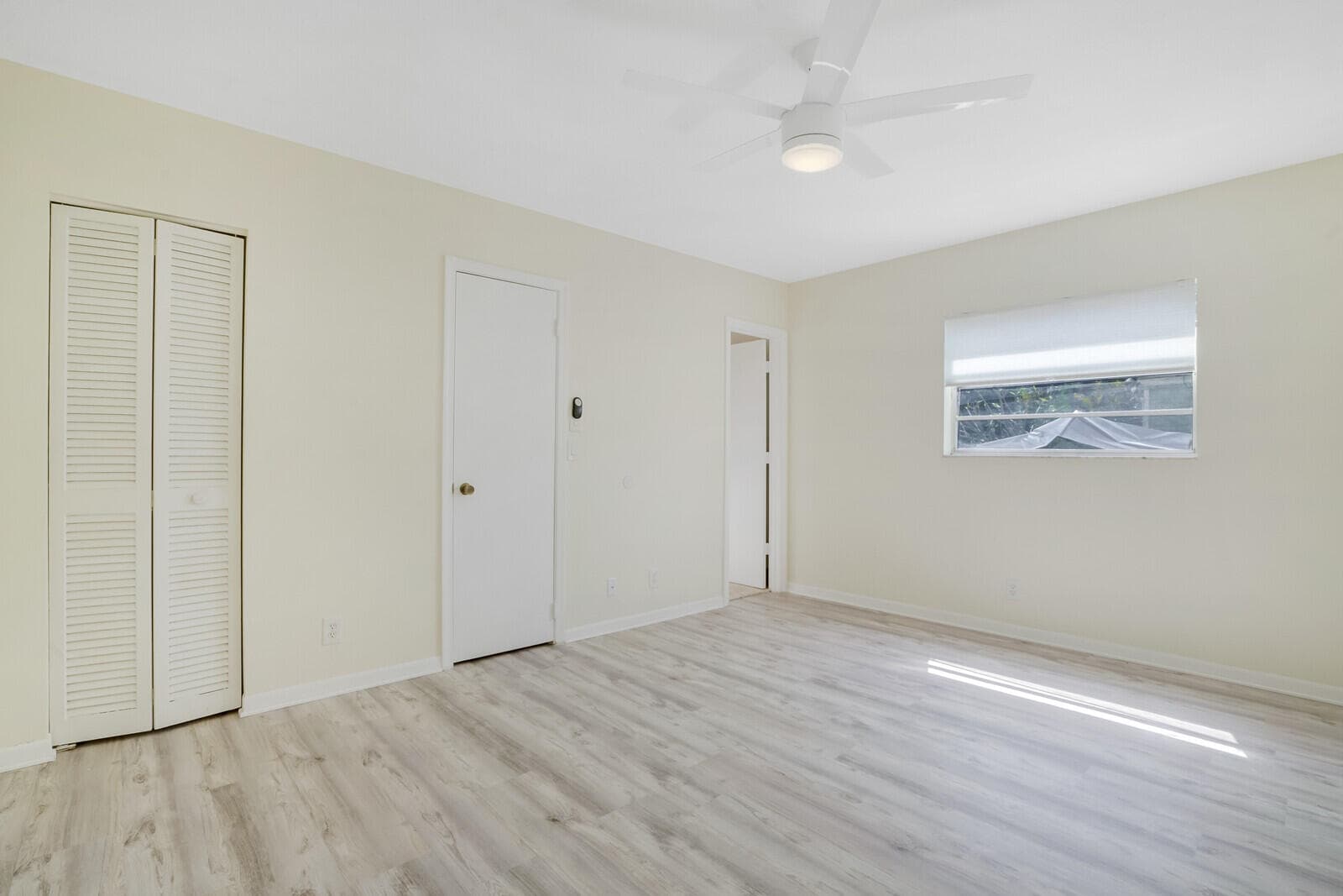 3800 Calvin Avenue, West Palm Beach, FL 33407 — photo 10 of 28
