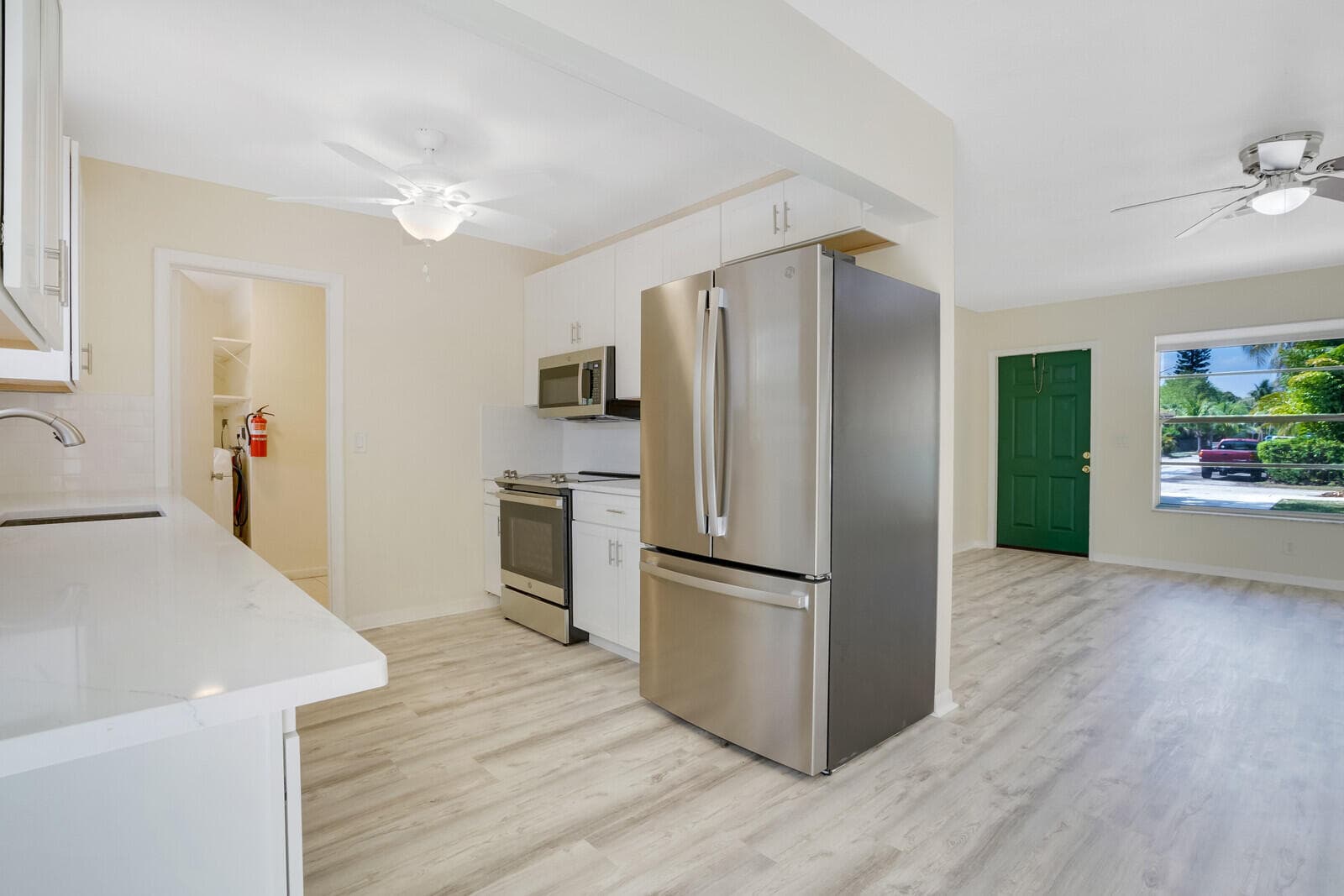 3800 Calvin Avenue, West Palm Beach, FL 33407 — photo 22 of 28