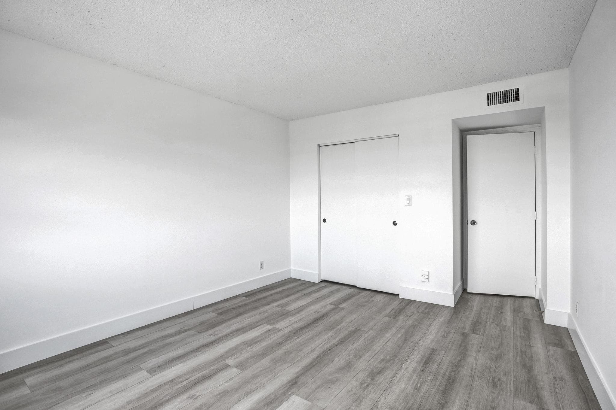 900 NE 18th Avenue 1004, Fort Lauderdale, FL 33304 — photo 4 of 39