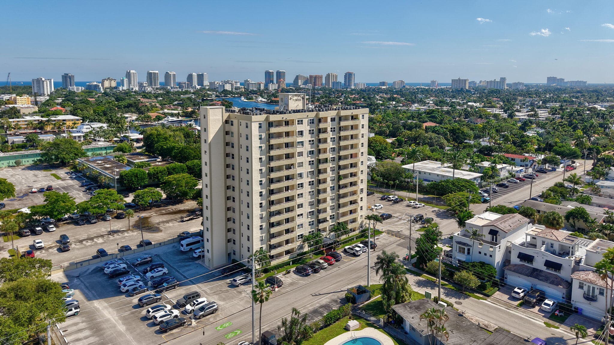 900 NE 18th Avenue 1004, Fort Lauderdale, FL 33304 — photo 29 of 39