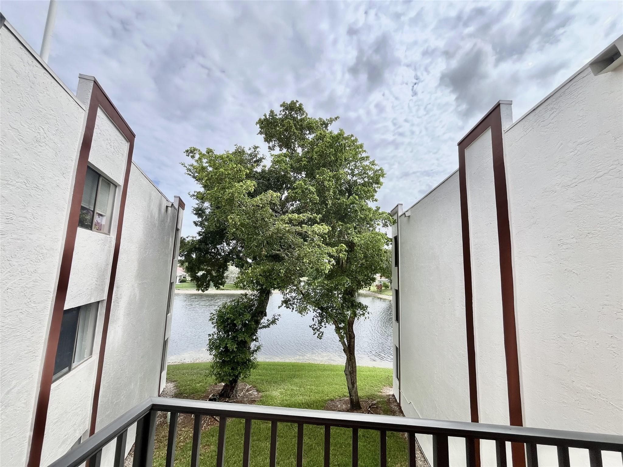 9691 N Belfort Circle 305, Tamarac, FL 33321 — photo 2 of 23