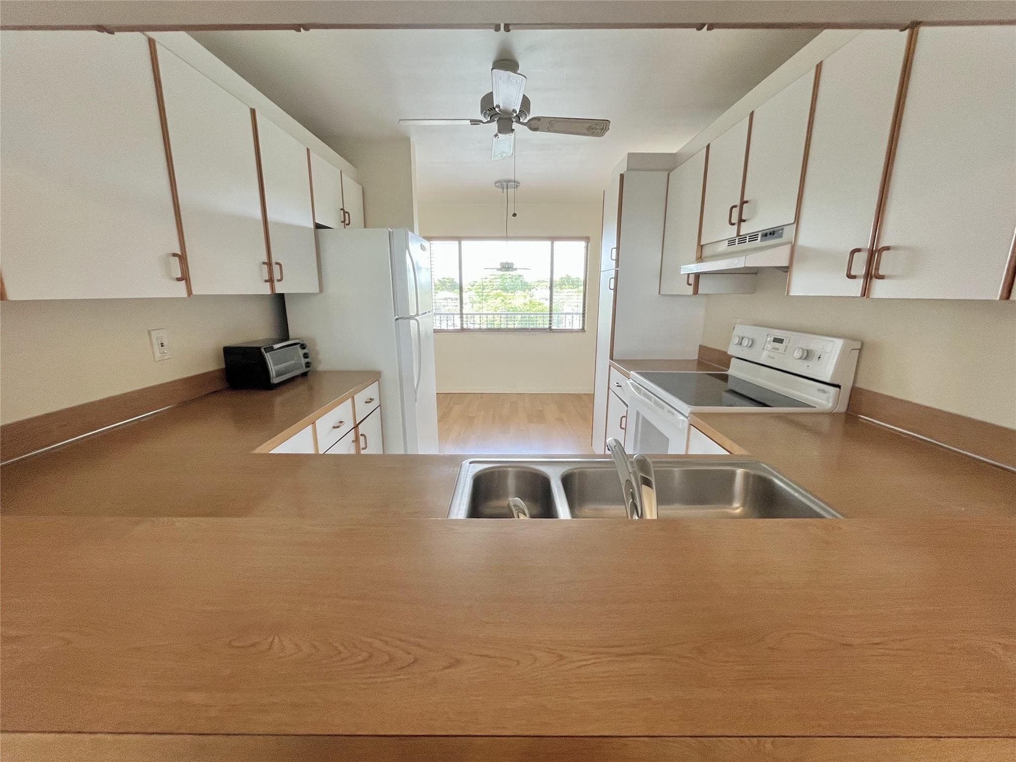 9691 N Belfort Circle 305, Tamarac, FL 33321 — photo 15 of 23