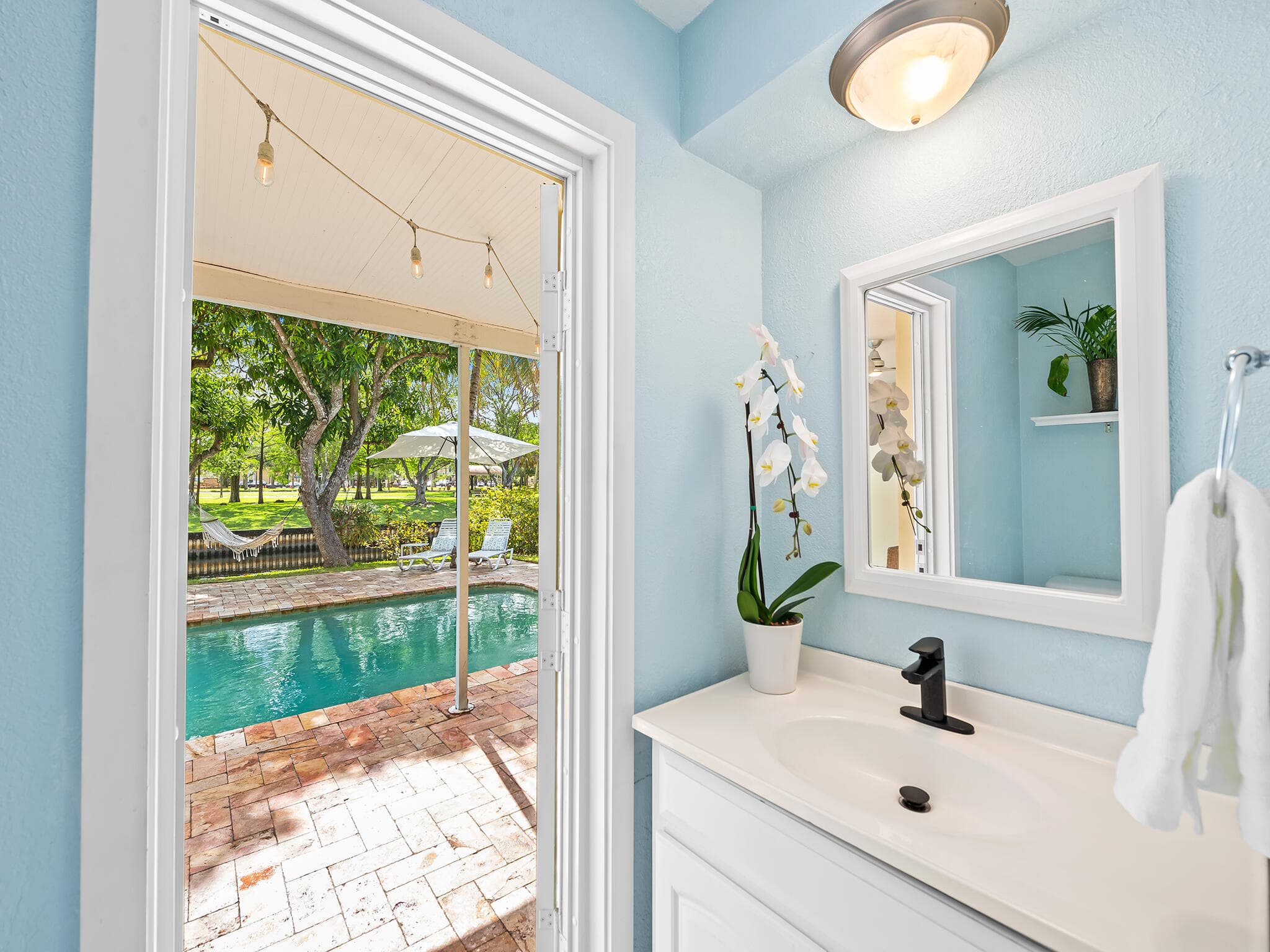 1320 SW 55th Avenue, Plantation, FL 33317 — photo 21 of 24