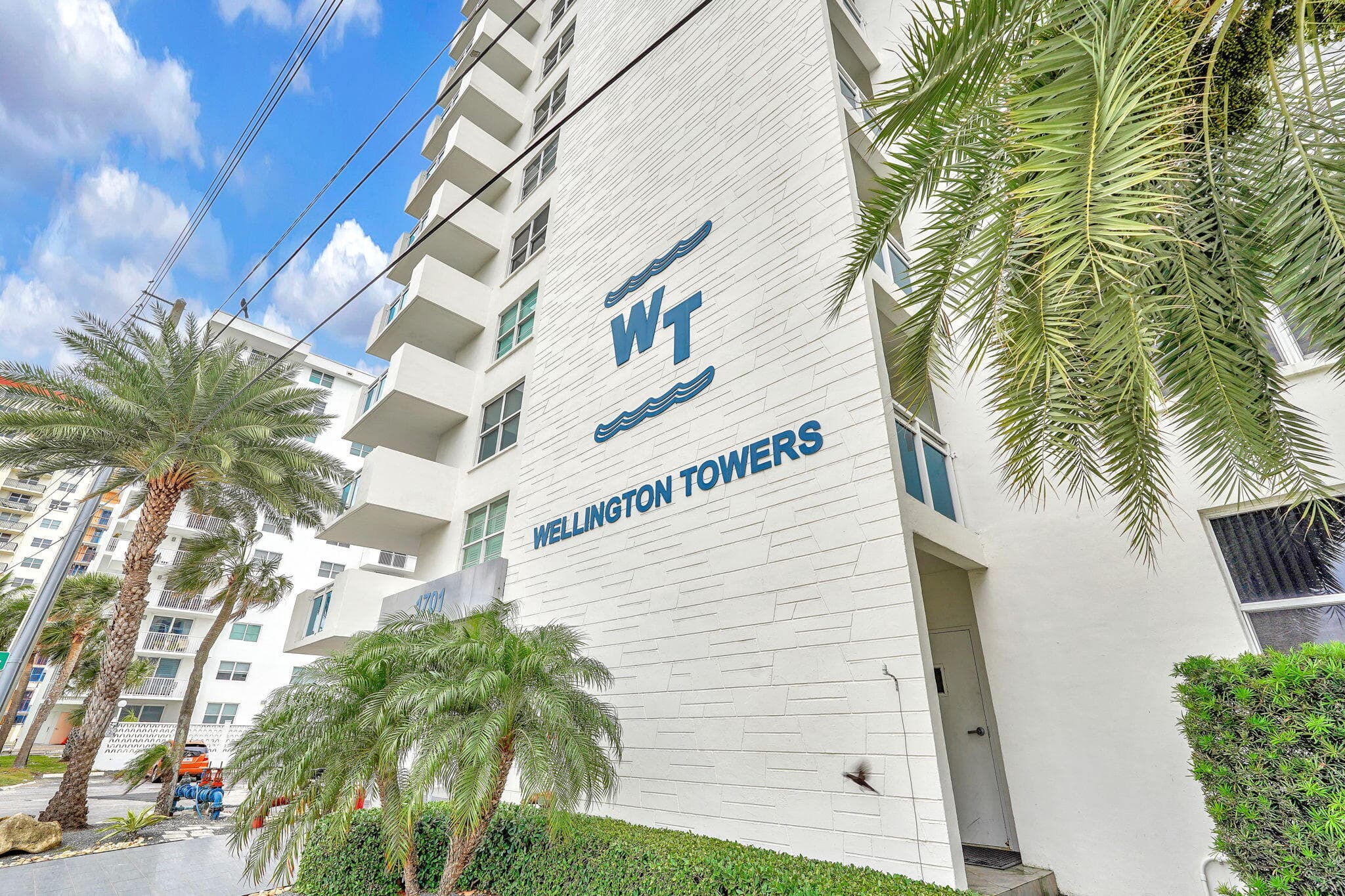 1701 S Ocean Drive 203, Hollywood, FL 33019 — photo 3 of 33