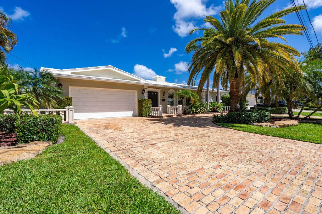 4450 NE 24th Terrace, Lighthouse Point, FL 33064 — photo 2 of 47
