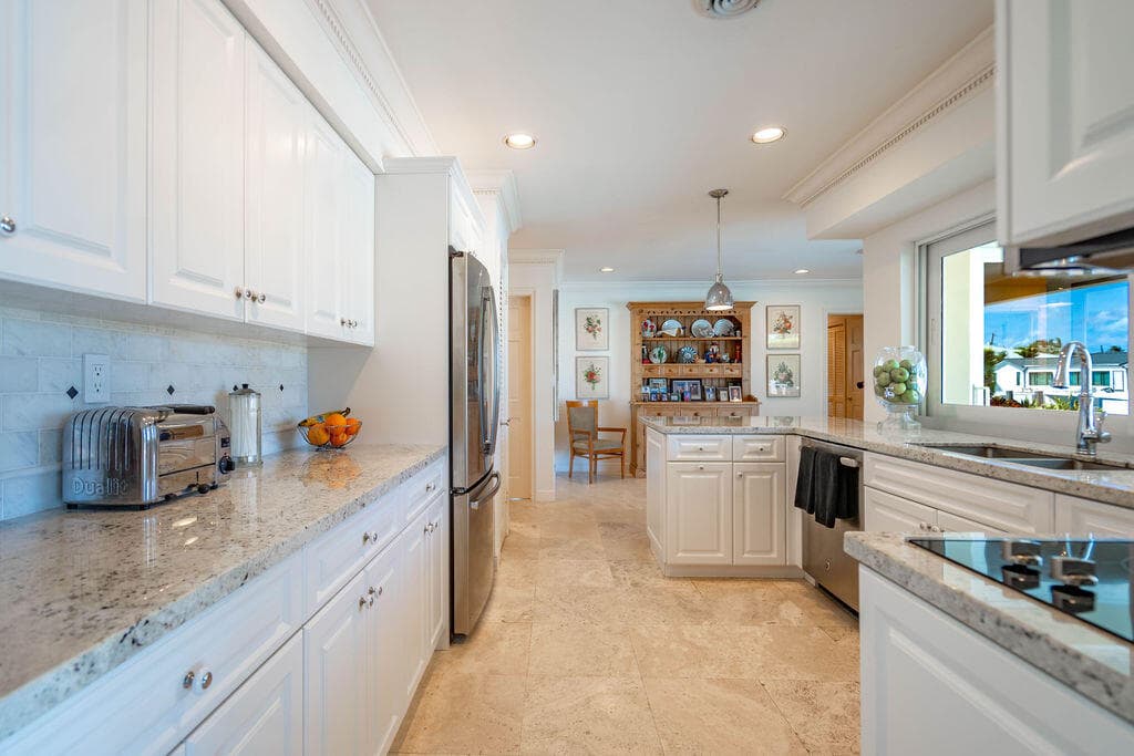 4450 NE 24th Terrace, Lighthouse Point, FL 33064 — photo 14 of 47