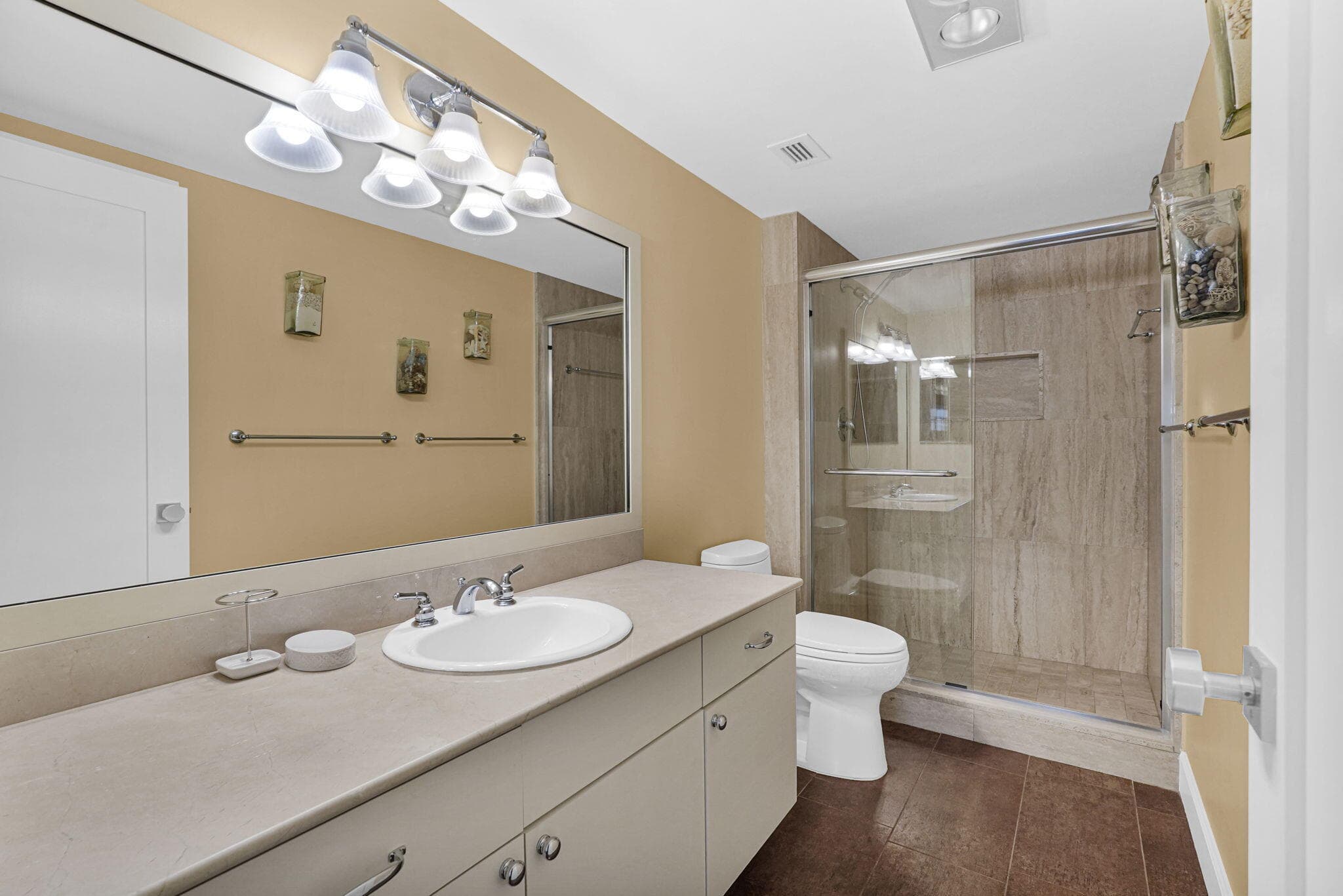 1701 S Ocean Drive 203, Hollywood, FL 33019 — photo 14 of 33