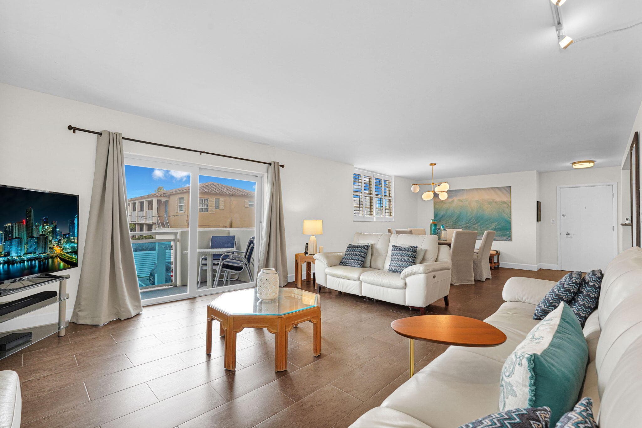 1701 S Ocean Drive 203, Hollywood, FL 33019 — photo 5 of 33