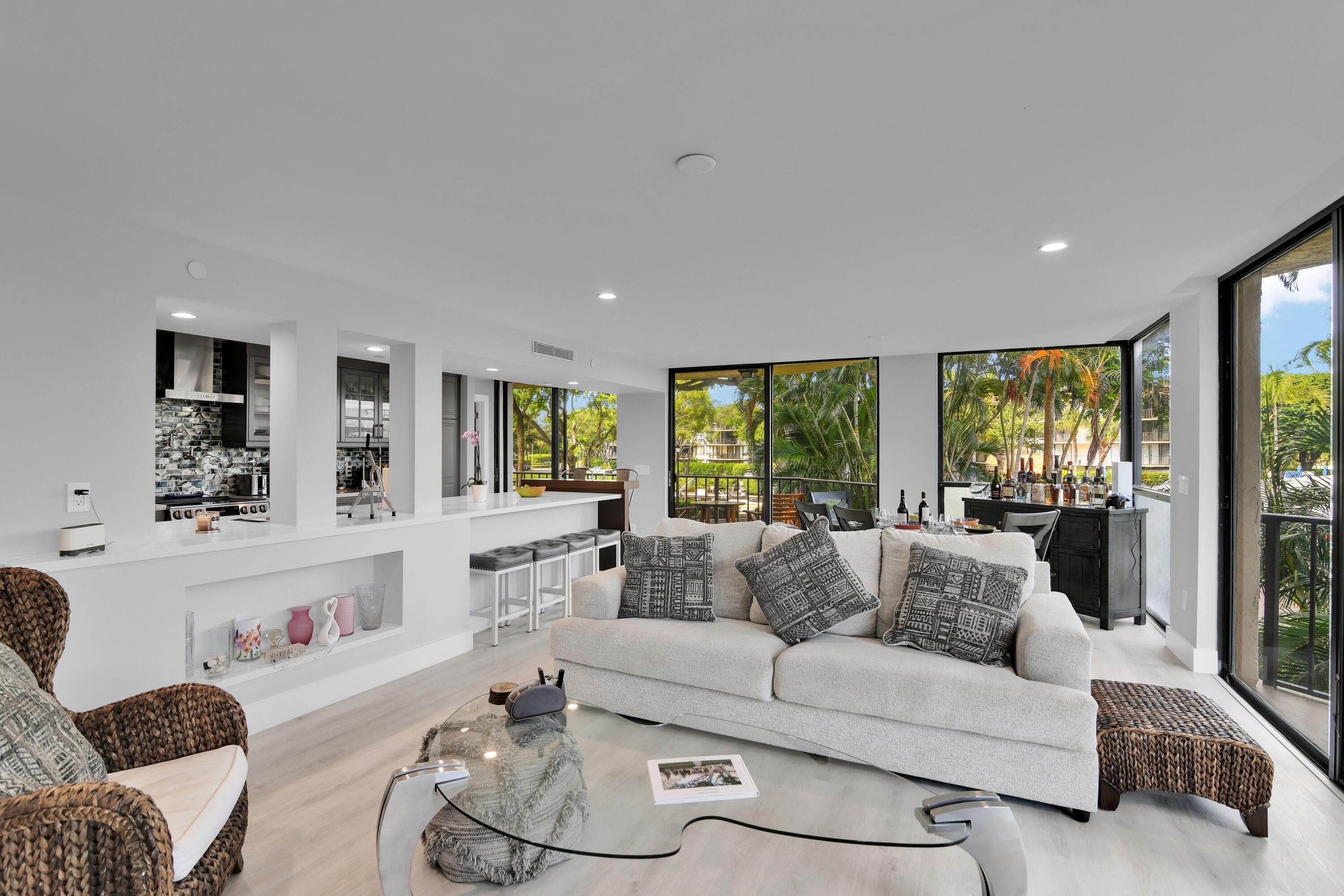 859 Jeffery Street 202, Boca Raton, FL 33487 — photo 8 of 99