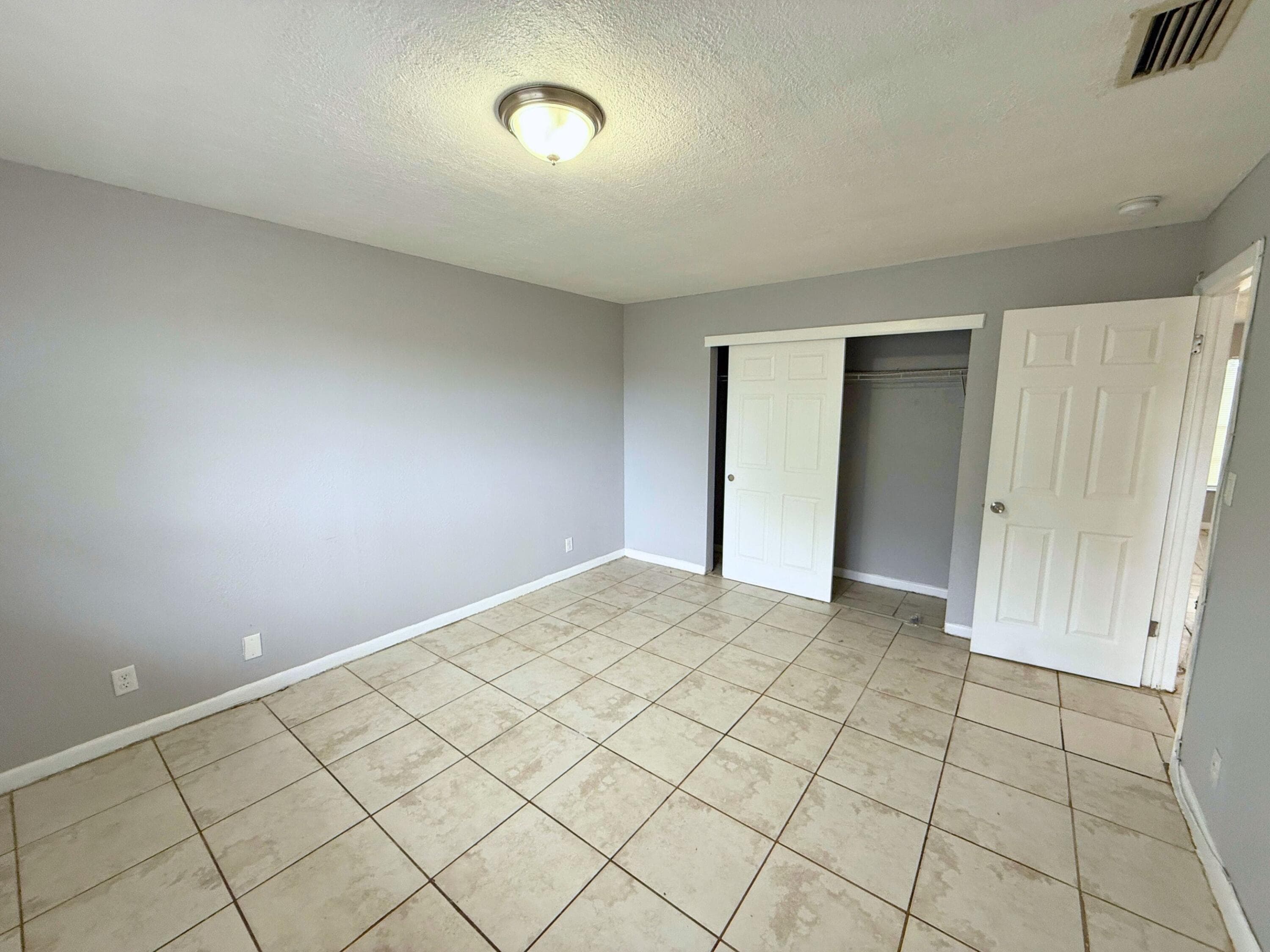 1441 NW 22nd Street 20, Fort Lauderdale, FL 33311 — photo 4 of 7