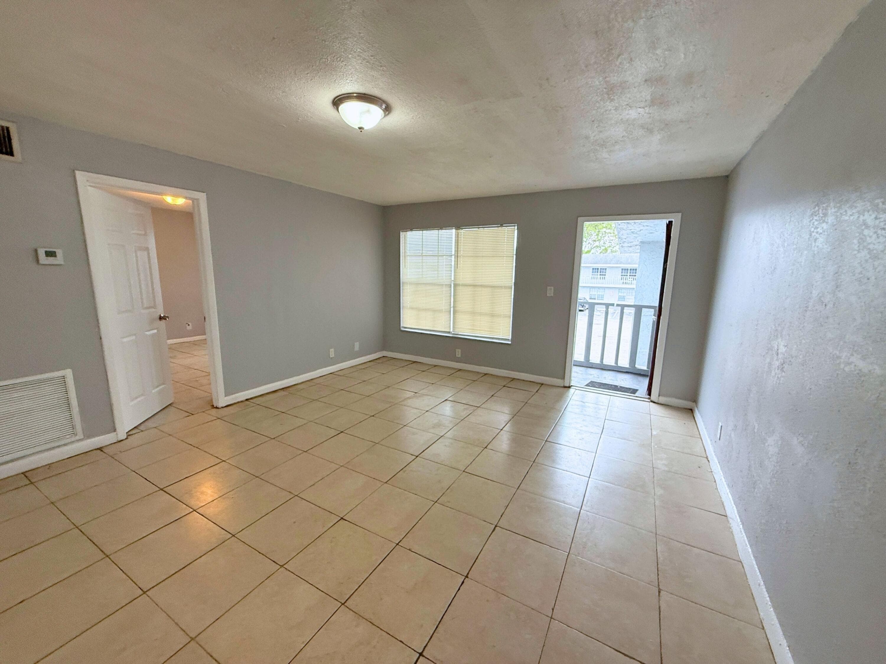 1441 NW 22nd Street 20, Fort Lauderdale, FL 33311 — photo 6 of 7