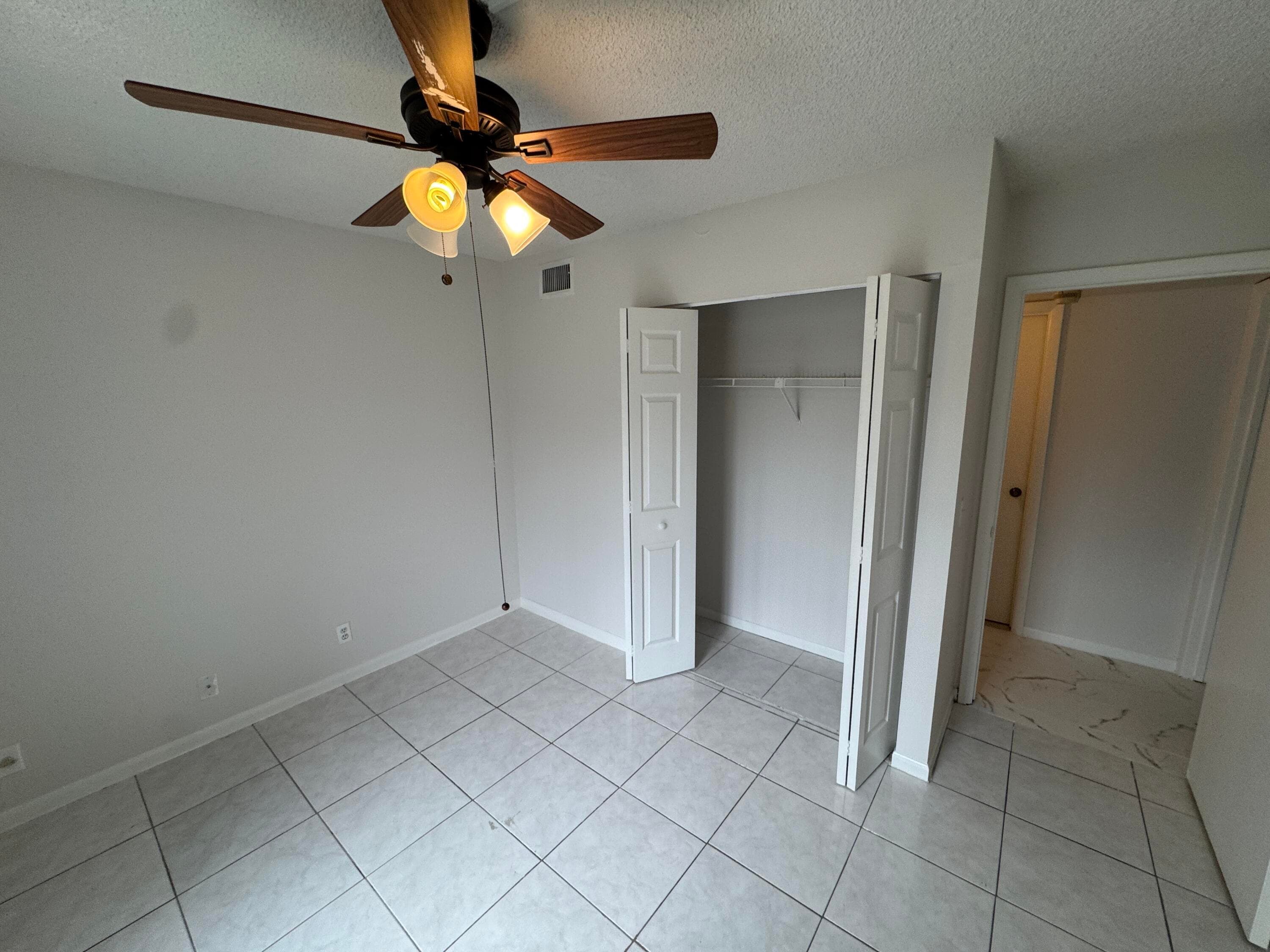 1111 Green Pine Boulevard H1, West Palm Beach, FL 33409 — photo 7 of 12