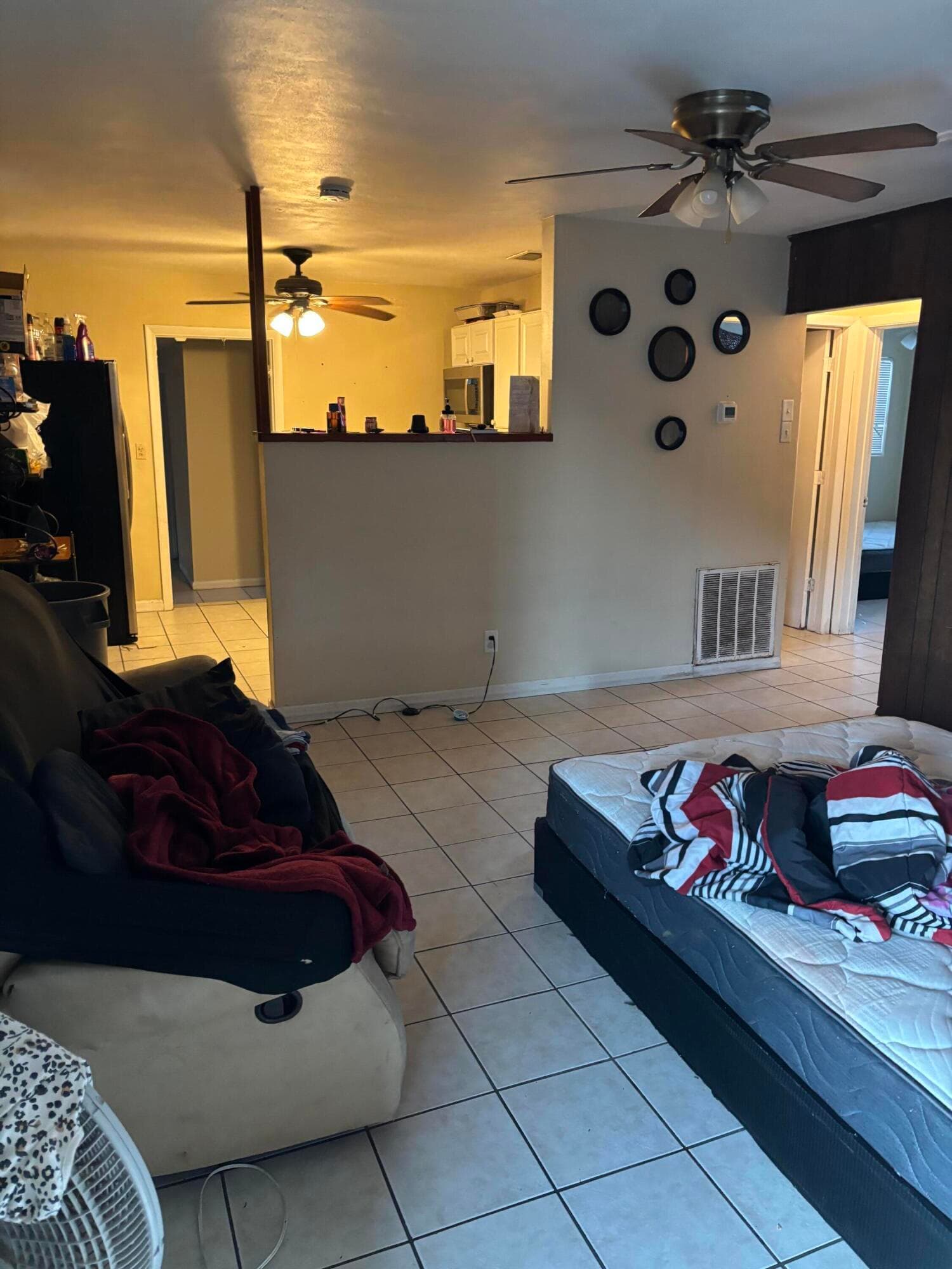390 SW 7th Rd Road SW, Vero Beach, FL 32962 — photo 4 of 8