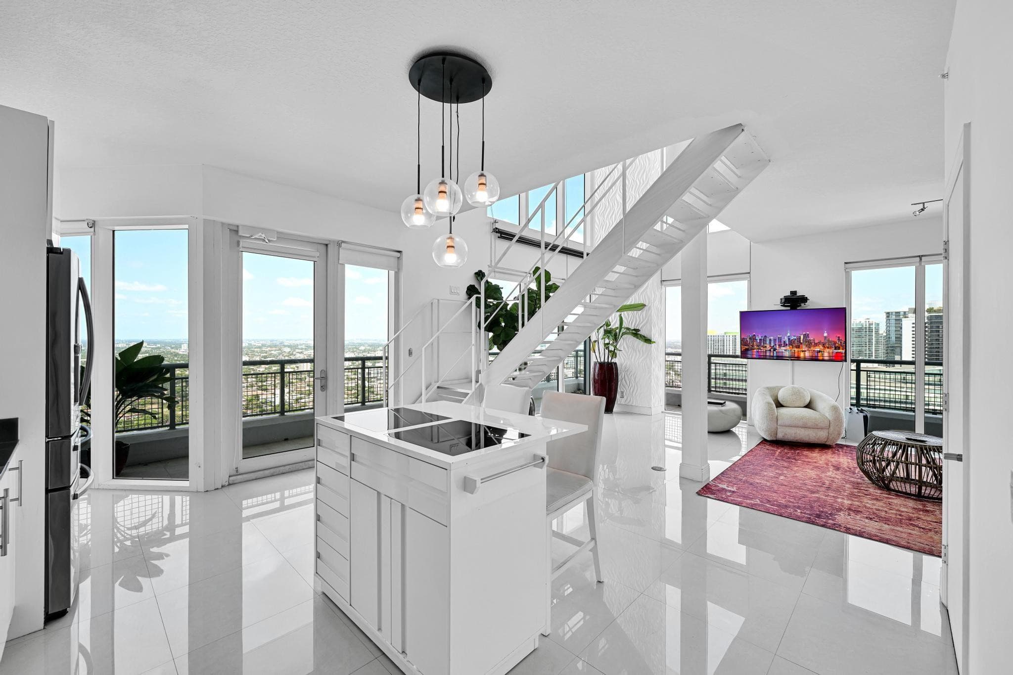 60 SW 13th Street 4013, Miami, FL 33130 — photo 1 of 37