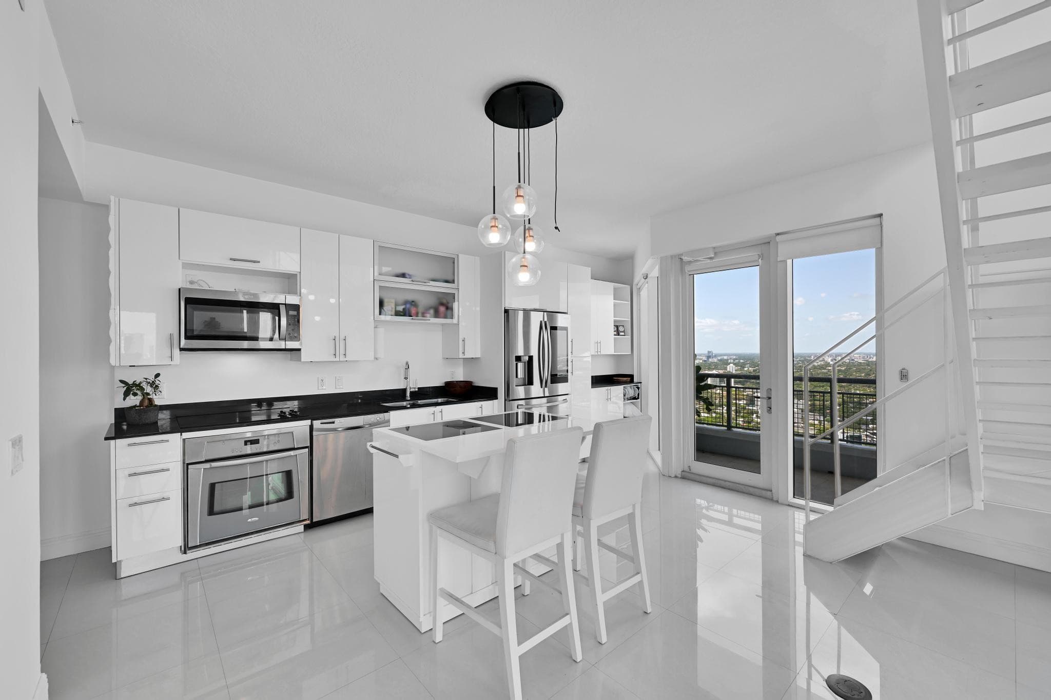 60 SW 13th Street 4013, Miami, FL 33130 — photo 6 of 37
