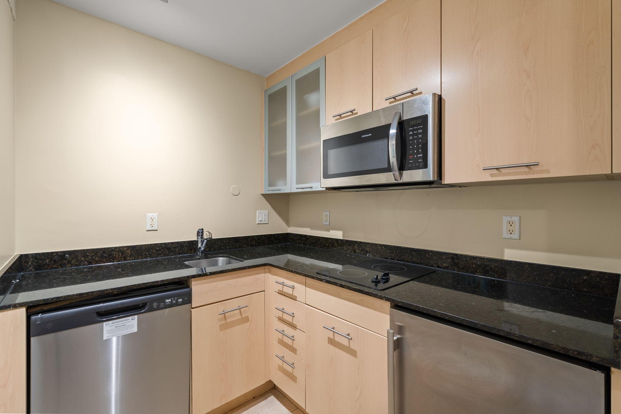 2670 E Sunrise Boulevard 1109, Fort Lauderdale, FL 33304 — photo 41 of 53