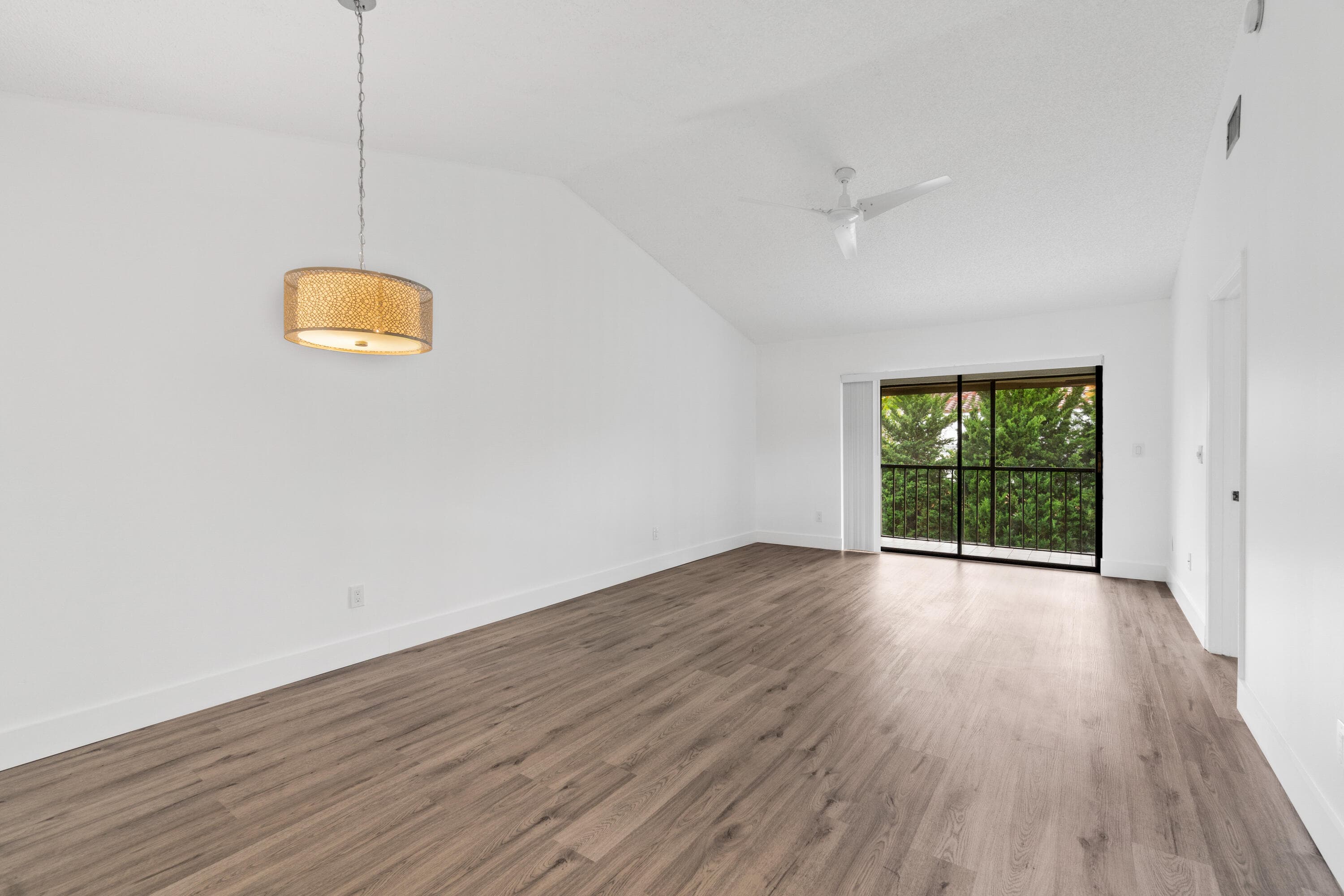 5151 W Club Circle 206, Boca Raton, FL 33487 — photo 8 of 22