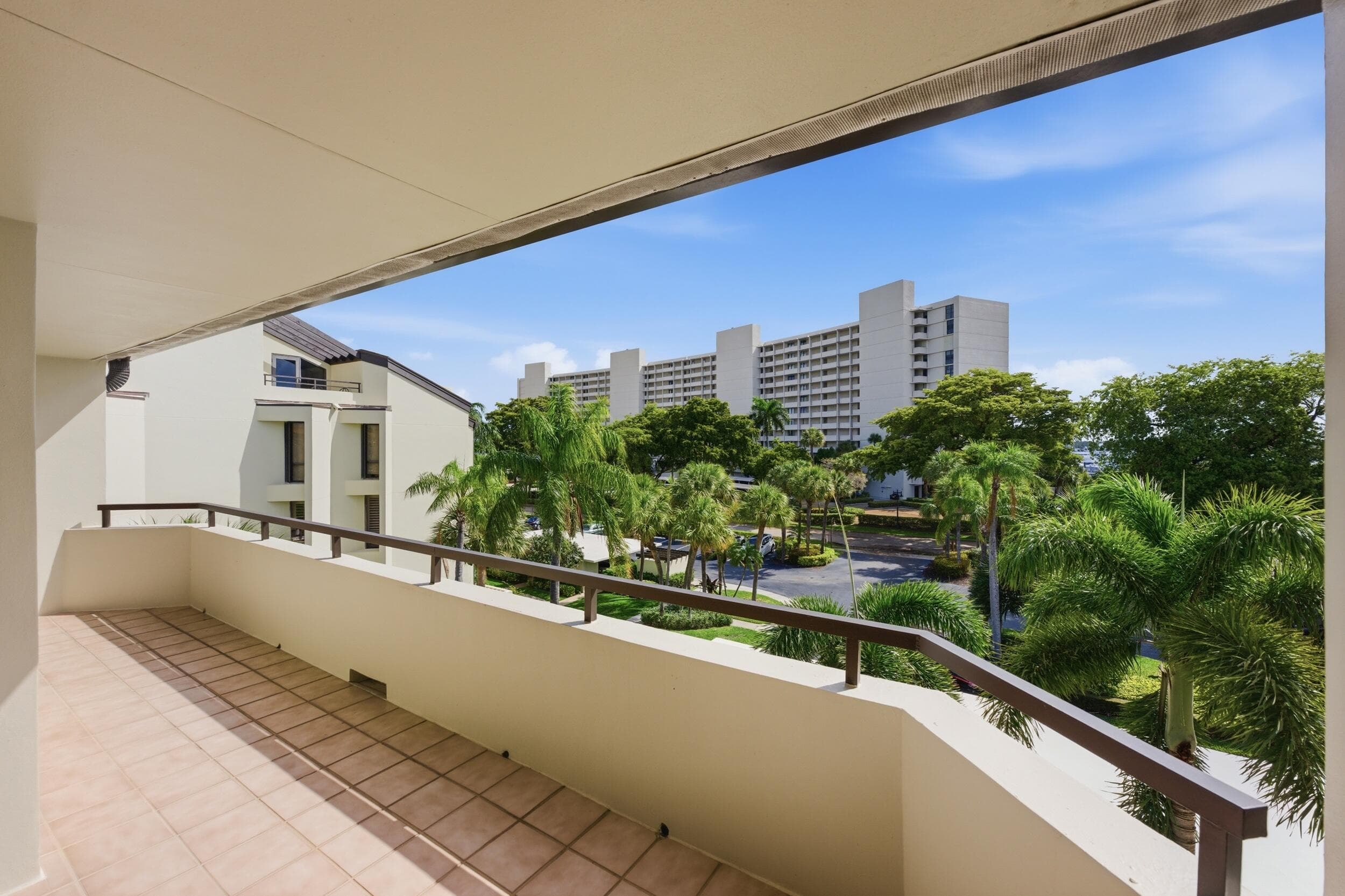1109 E Marine Way E L4r, North Palm Beach, FL 33408 — photo 19 of 60