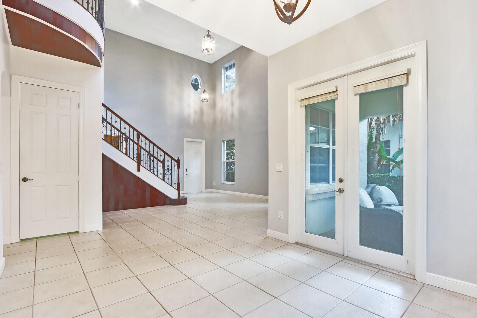 1904 Flower Drive, Palm Beach Gardens, FL 33410 — photo 9 of 48