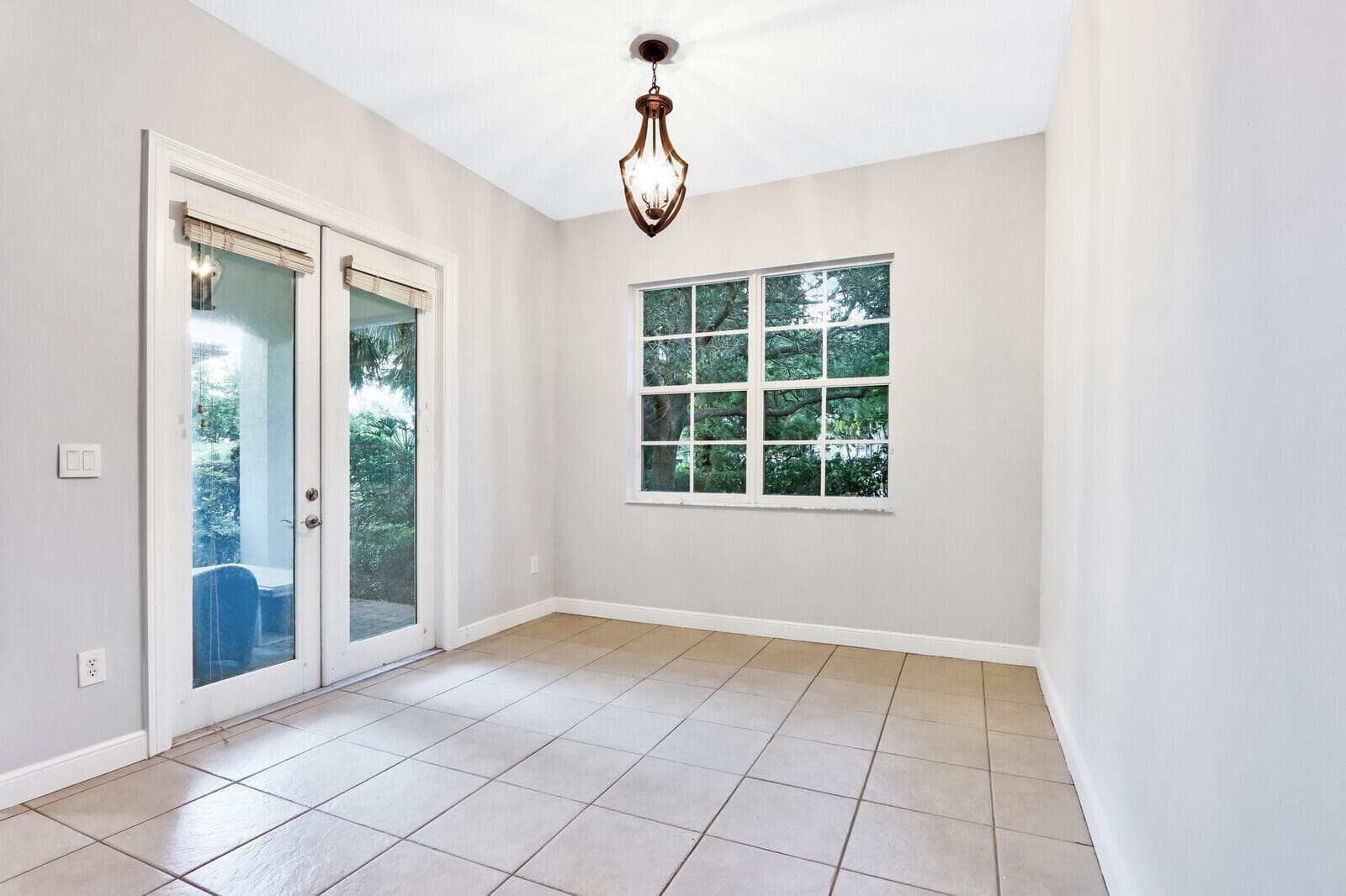 1904 Flower Drive, Palm Beach Gardens, FL 33410 — photo 11 of 48