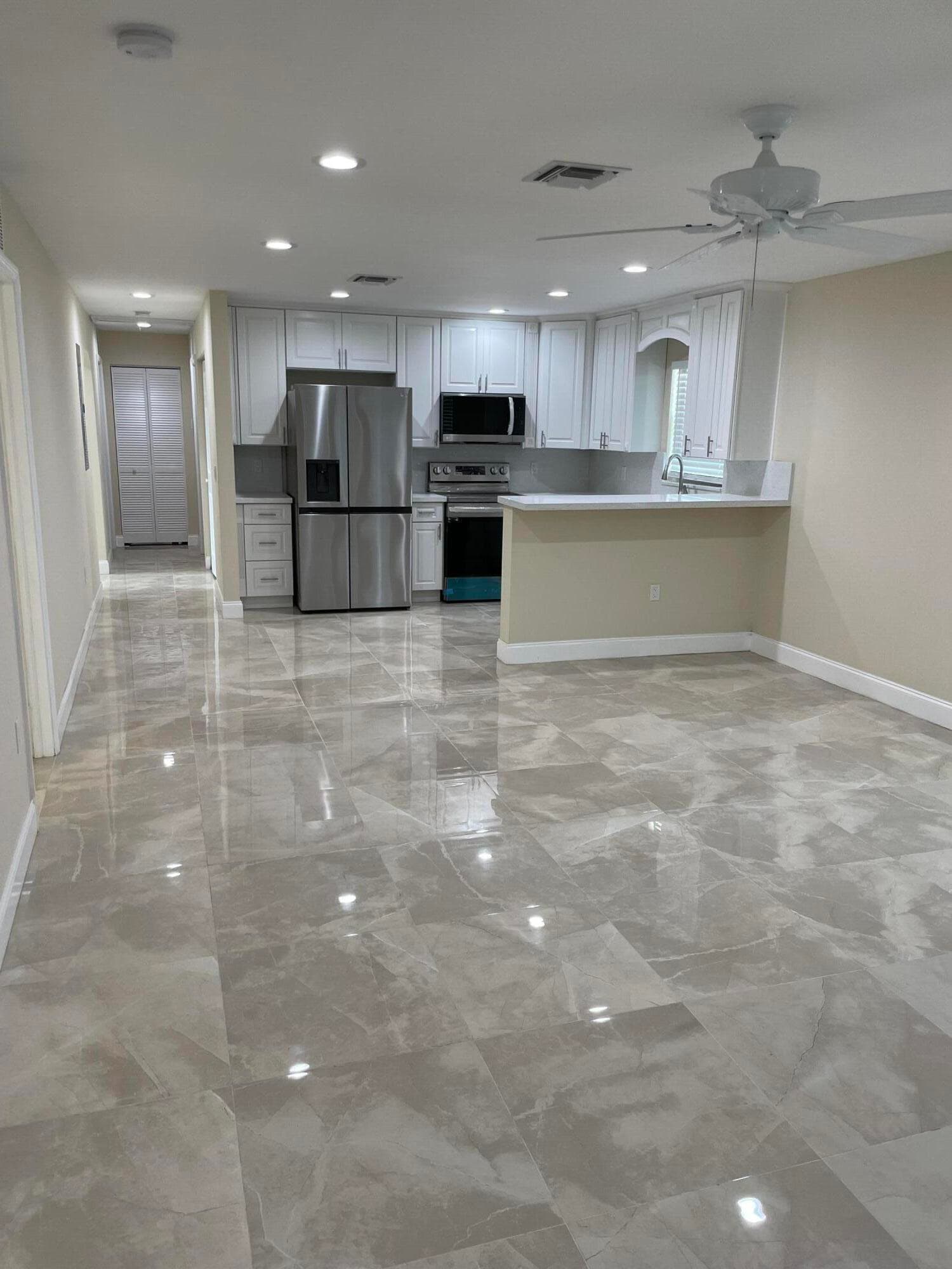 962 29th Street, West Palm Beach, FL 33407 — photo 3 of 20