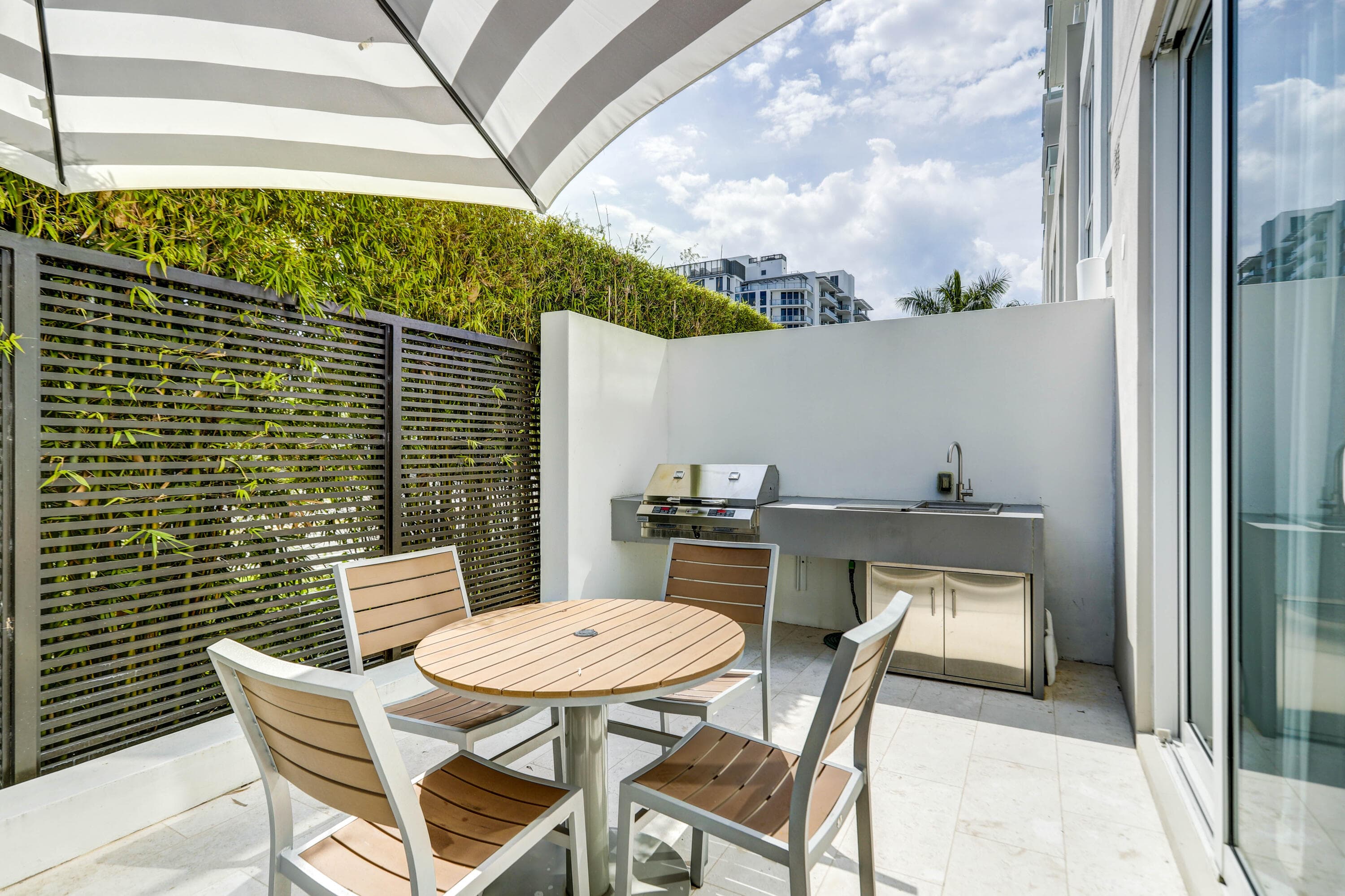 401 N Birch Road Th3, Fort Lauderdale, FL 33304 — photo 29 of 49