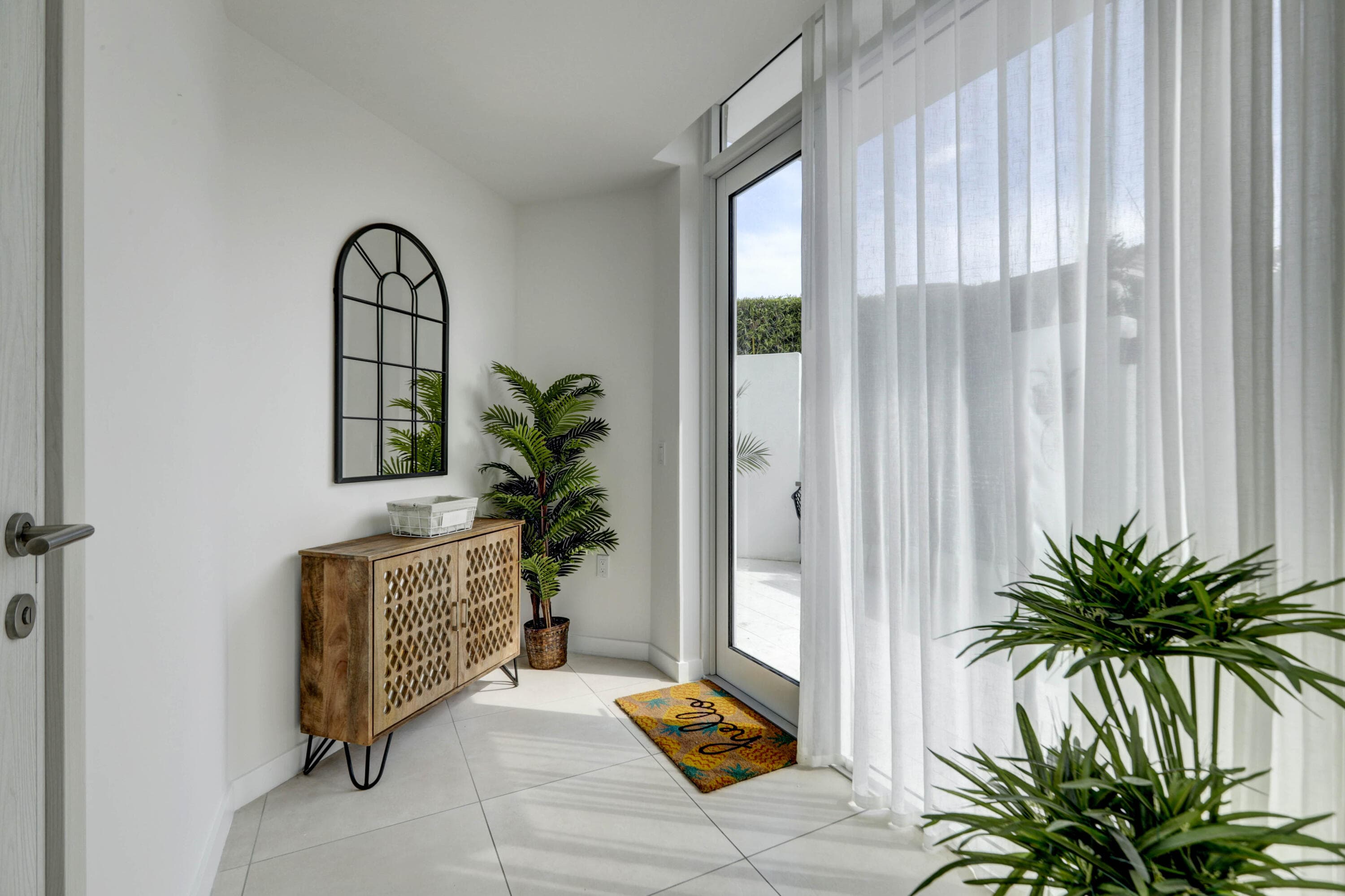 401 N Birch Road Th3, Fort Lauderdale, FL 33304 — photo 5 of 49
