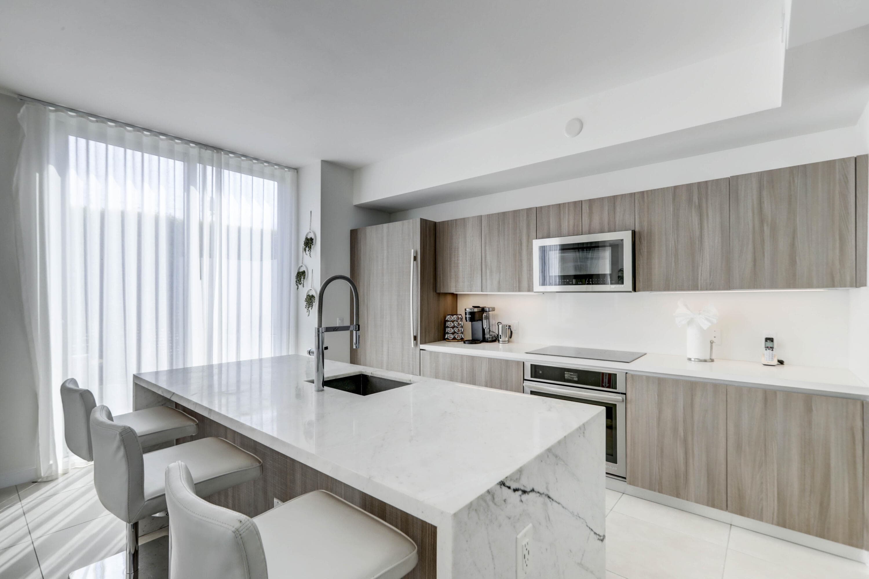 401 N Birch Road Th3, Fort Lauderdale, FL 33304 — photo 13 of 49