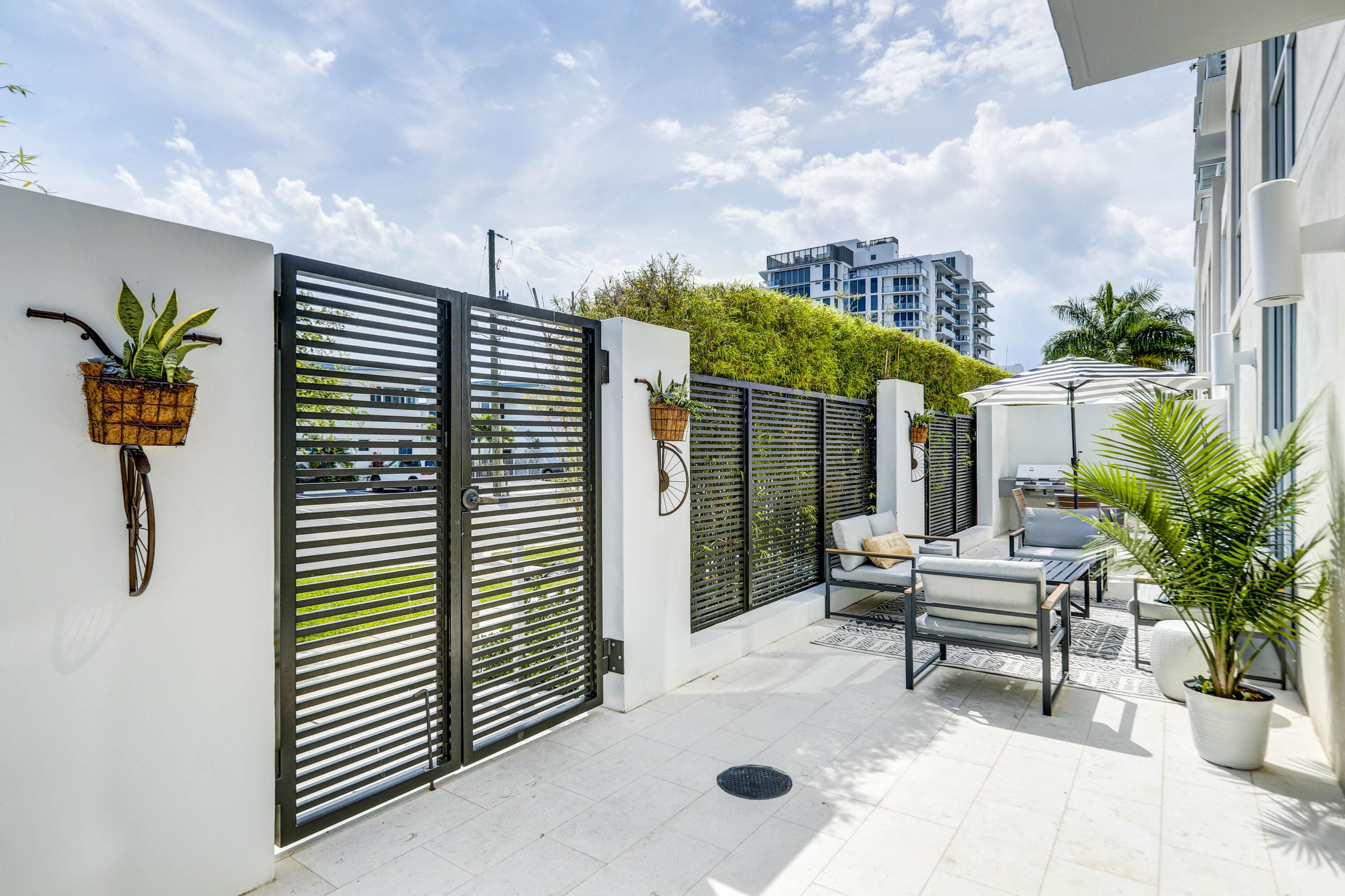 401 N Birch Road Th3, Fort Lauderdale, FL 33304 — photo 31 of 49