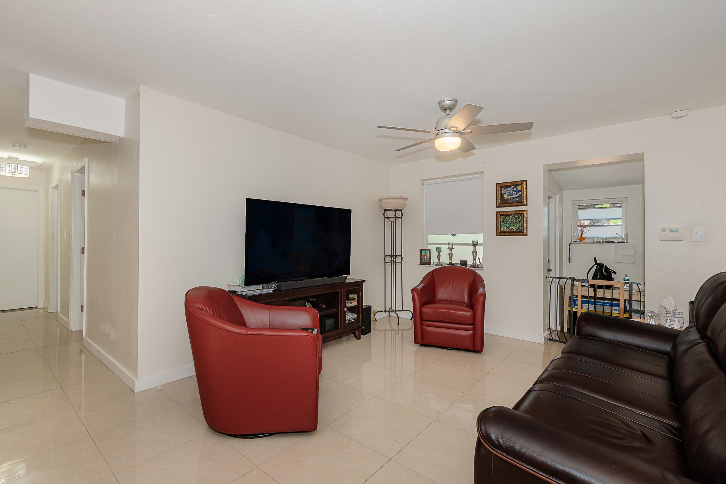 710 NE 58th Court 0, Oakland Park, FL 33334 — photo 4 of 29