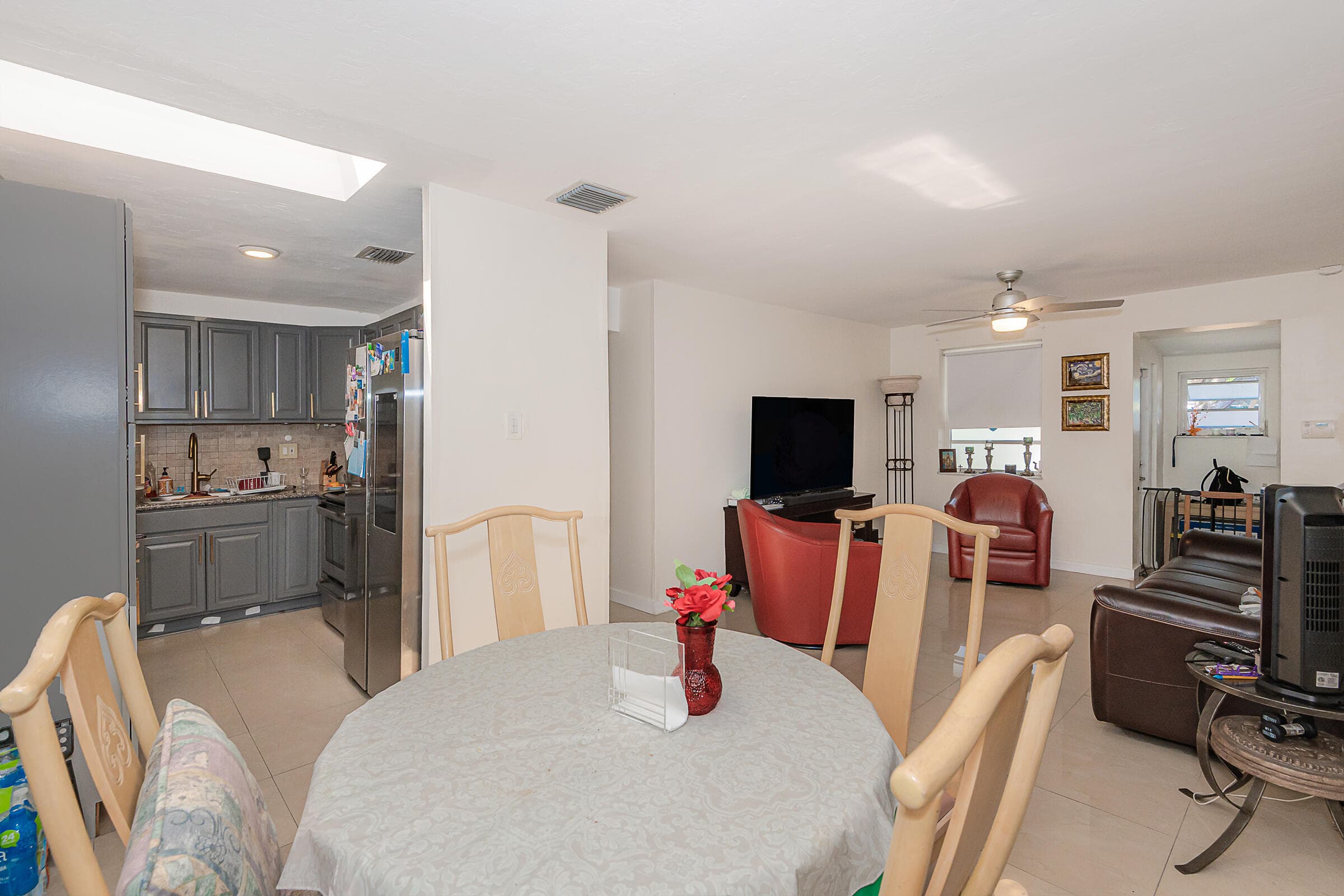 710 NE 58th Court 0, Oakland Park, FL 33334 — photo 7 of 29