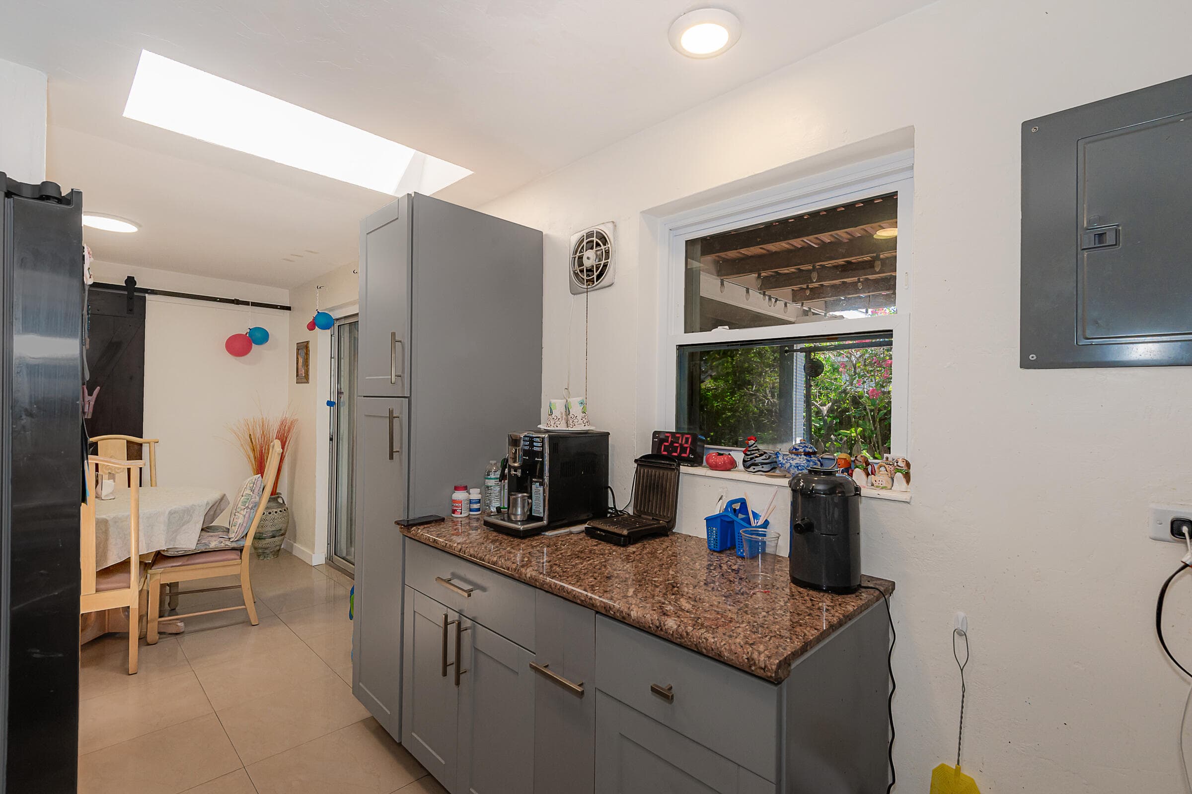710 NE 58th Court 0, Oakland Park, FL 33334 — photo 10 of 29