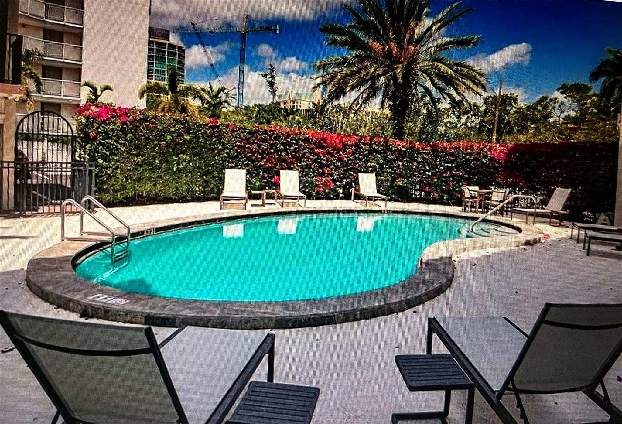 924 SE 2nd Street 20, Fort Lauderdale, FL 33301 — photo 2 of 33