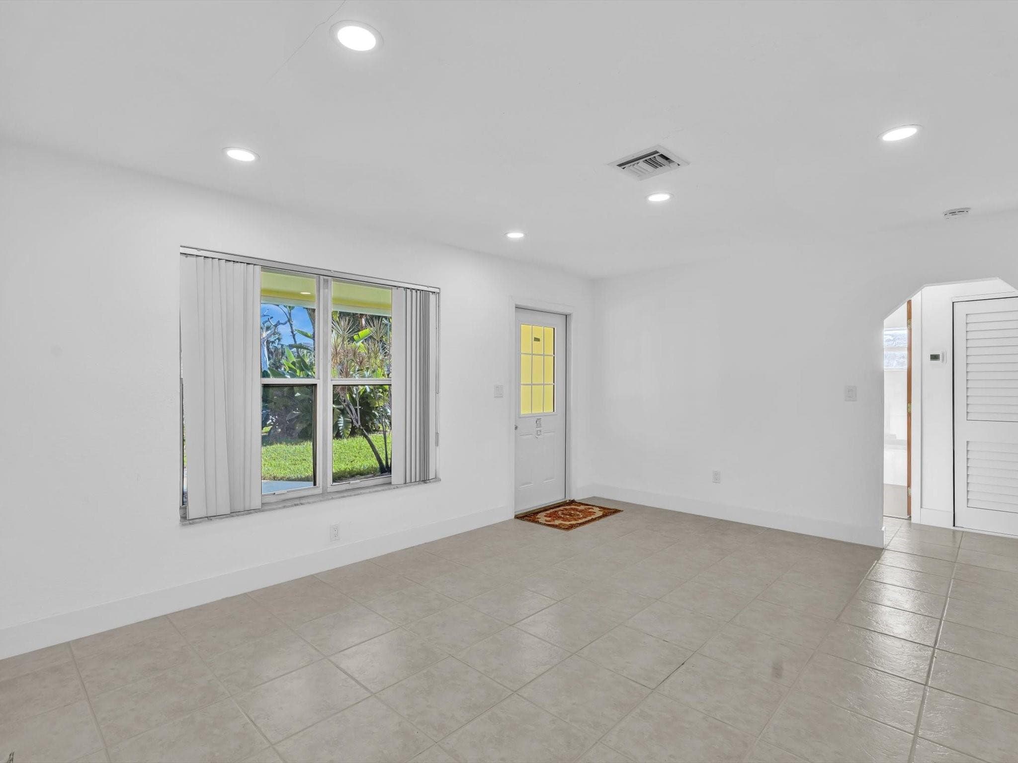 1700 SW 30th Street, Fort Lauderdale, FL 33315 — photo 9 of 56