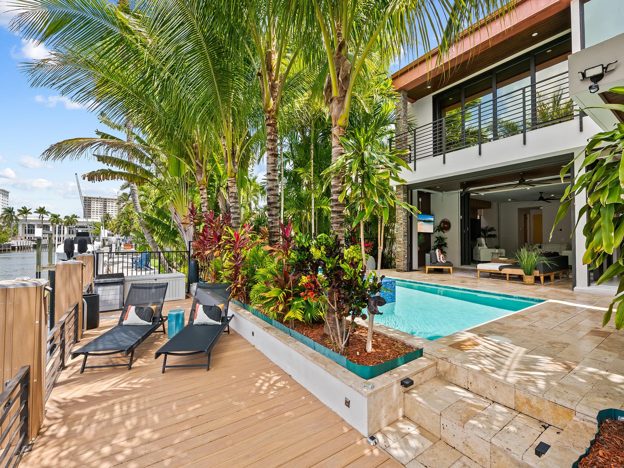 609 Poinciana Drive, Fort Lauderdale, FL 33301 — photo 11 of 84