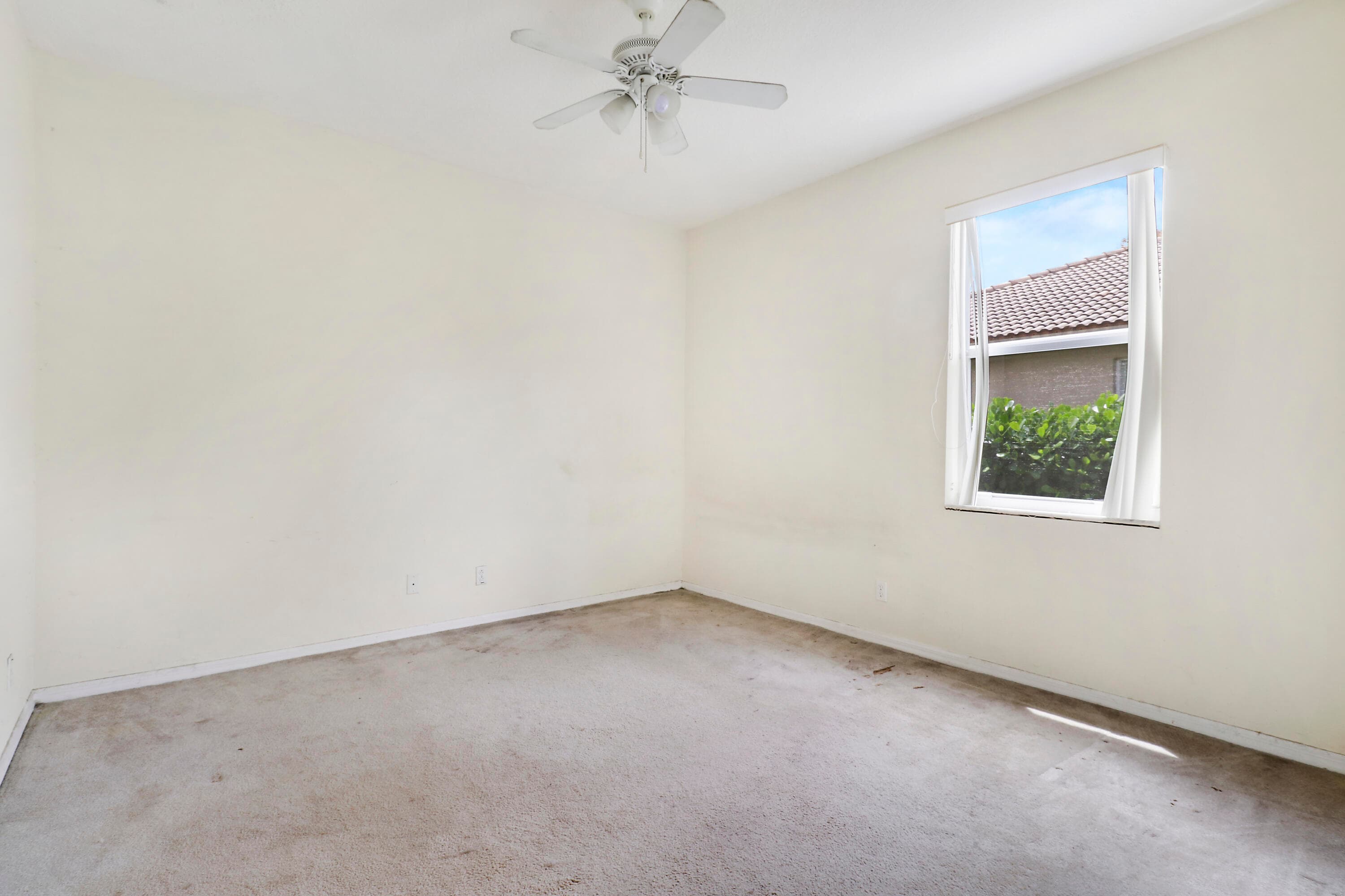 1599 Newhaven Point Lane, West Palm Beach, FL 33411 — photo 2 of 36