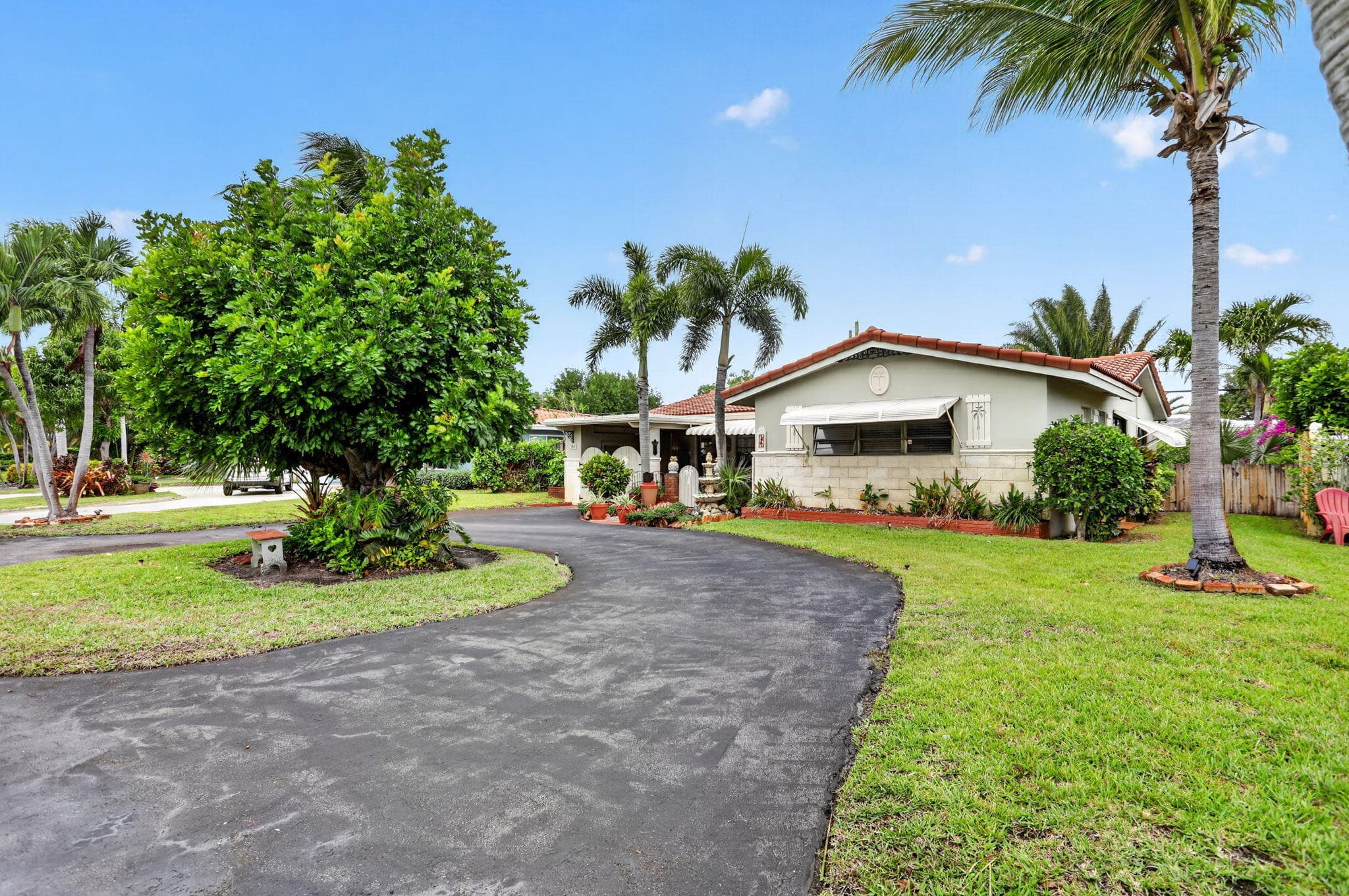 1931 NE 27th Street, Lighthouse Point, FL 33064 — photo 5 of 38