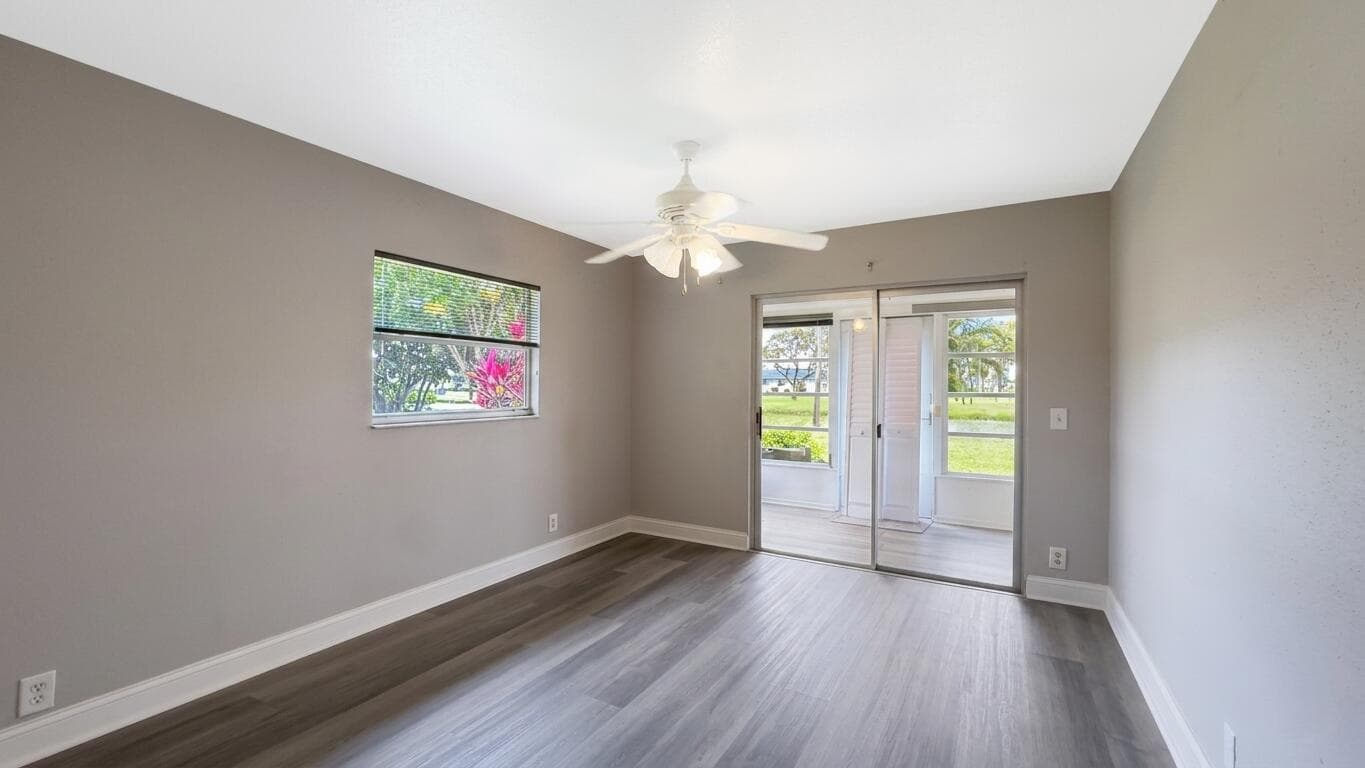 220 Seville J, Delray Beach, FL 33446 — photo 10 of 31