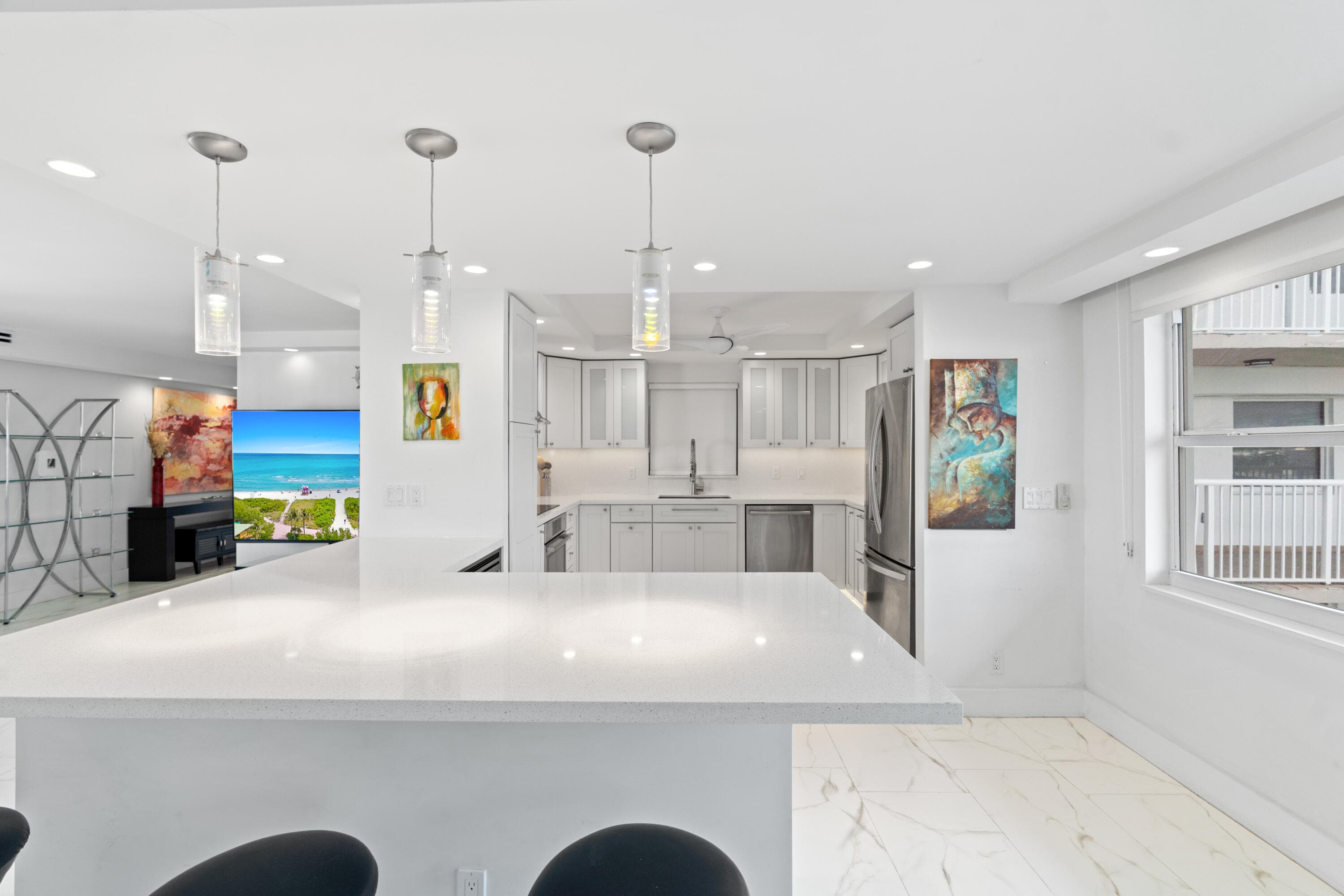 121 Golden Isles Drive Ph1, Hallandale Beach, FL 33009 — photo 37 of 50