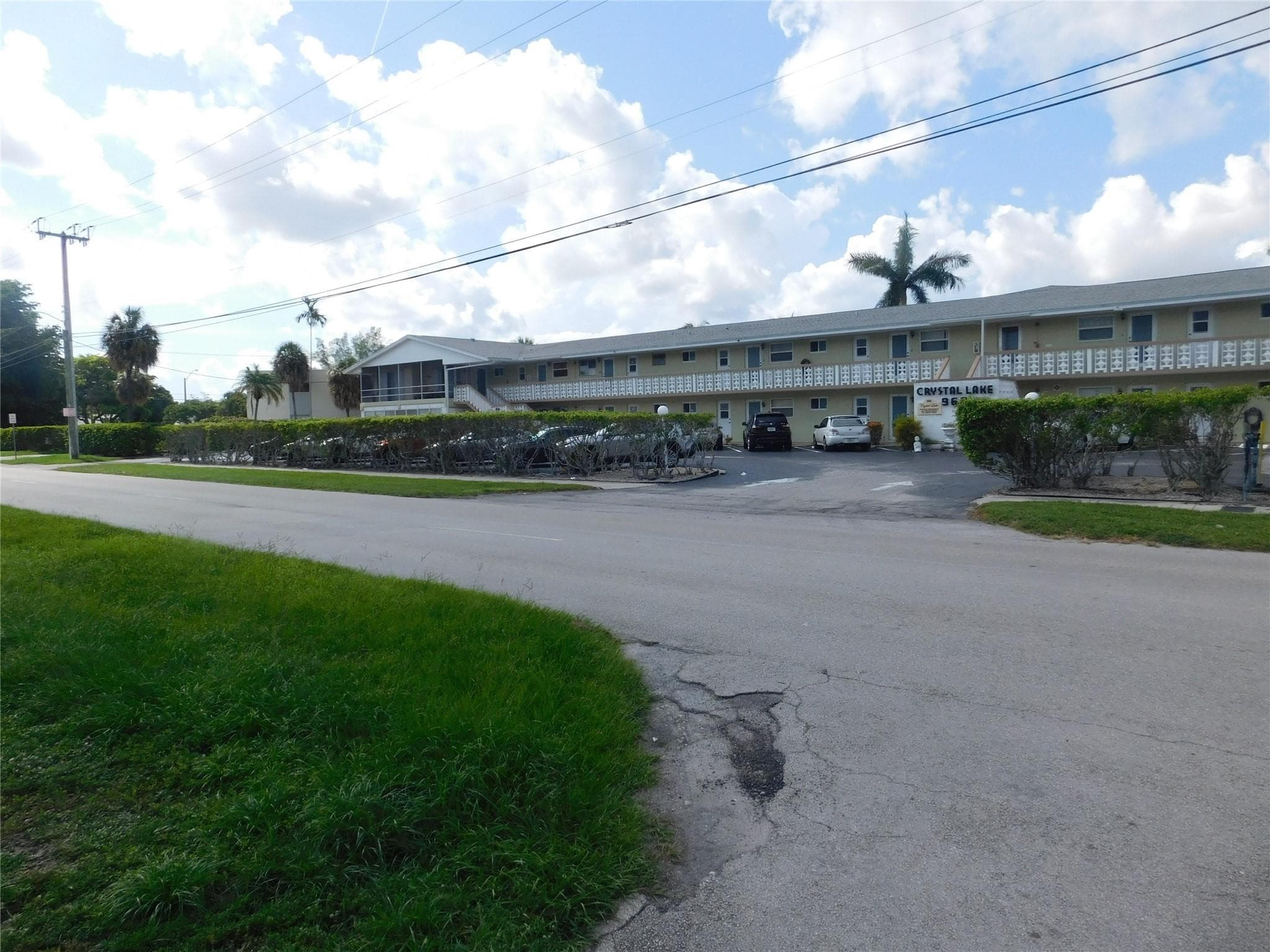 960 Crystal Lake Drive 201, Deerfield Beach, FL 33064 — photo 2 of 30