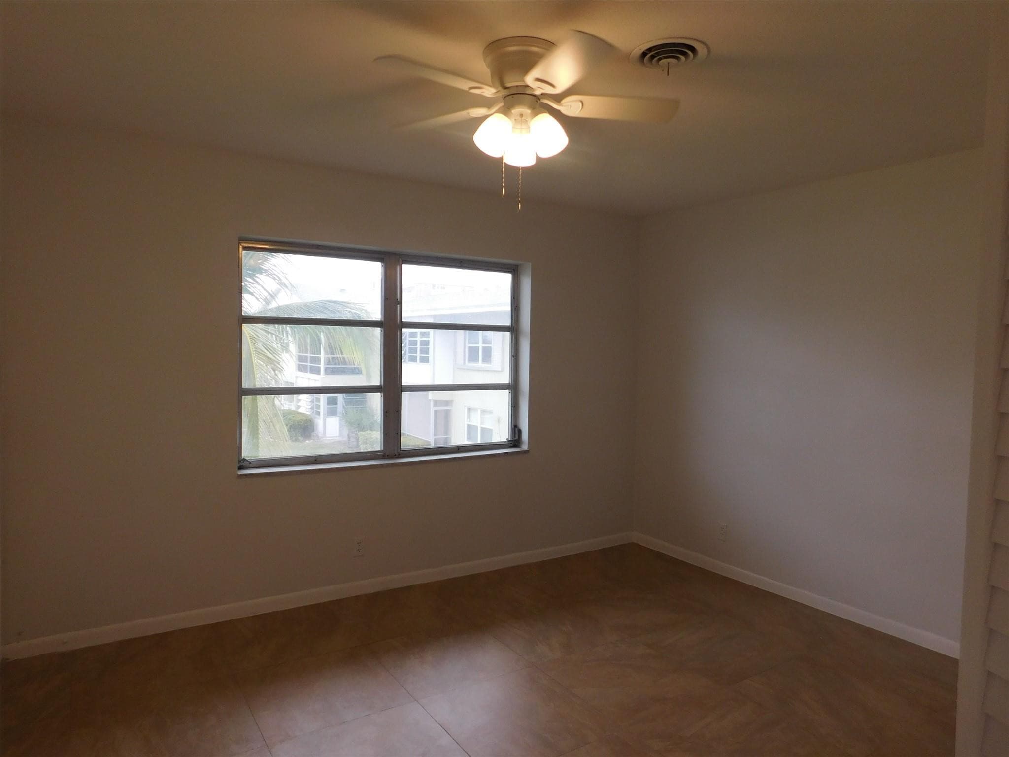 960 Crystal Lake Drive 201, Deerfield Beach, FL 33064 — photo 23 of 30