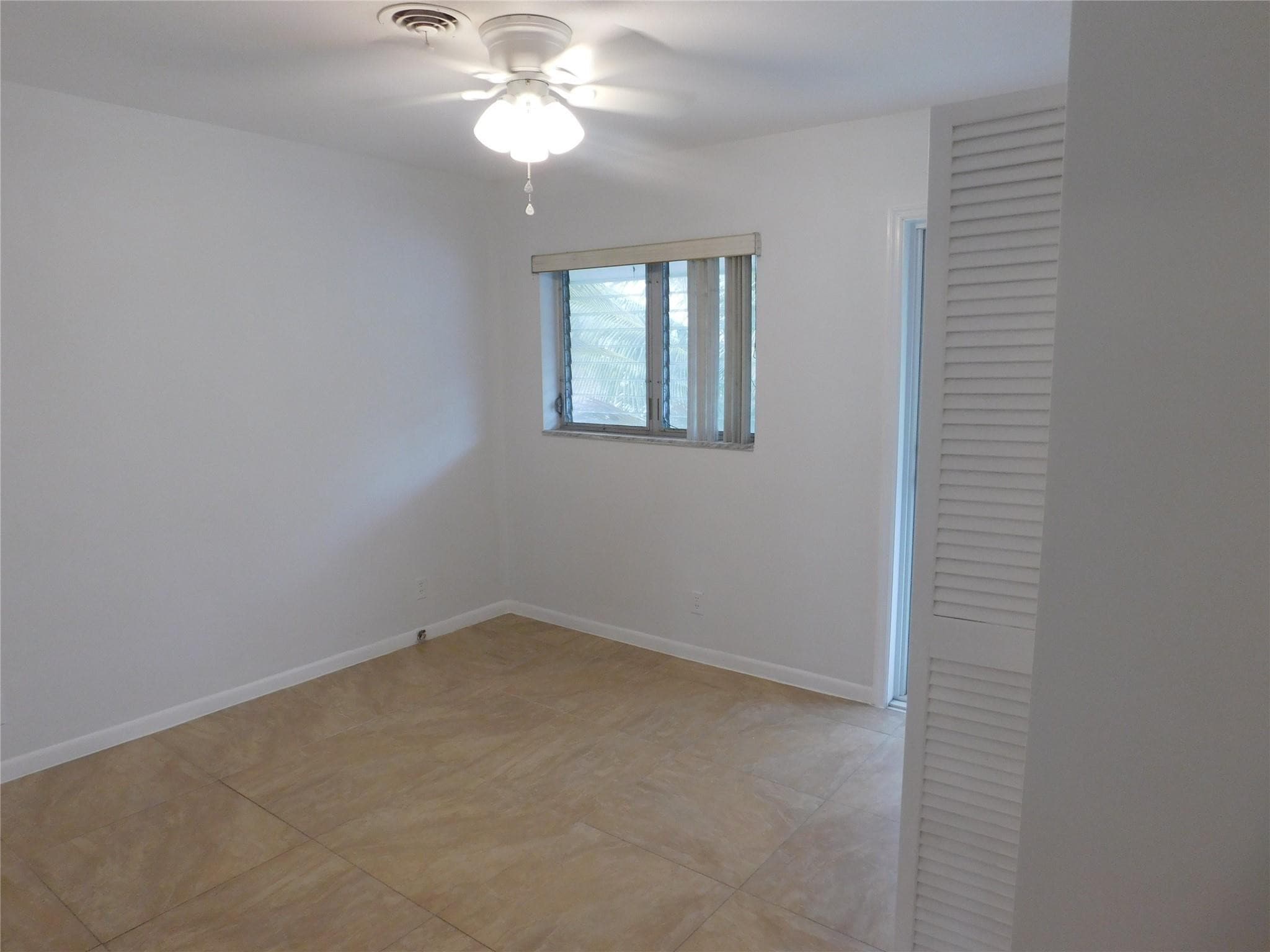 960 Crystal Lake Drive 201, Deerfield Beach, FL 33064 — photo 25 of 30
