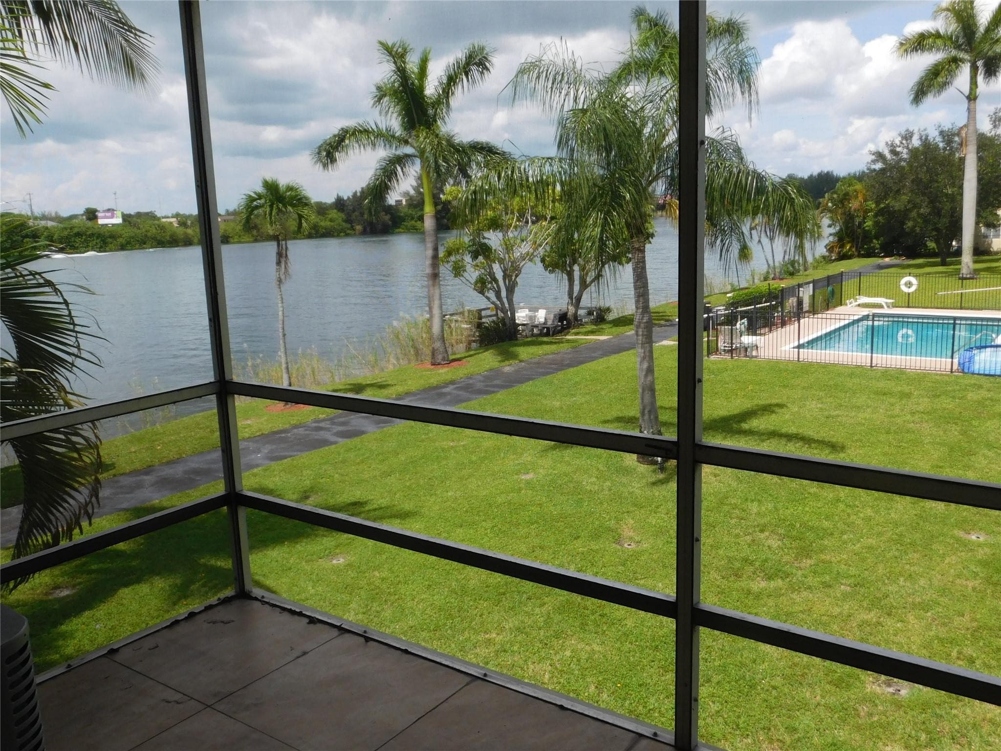 960 Crystal Lake Drive 201, Deerfield Beach, FL 33064 — photo 28 of 30